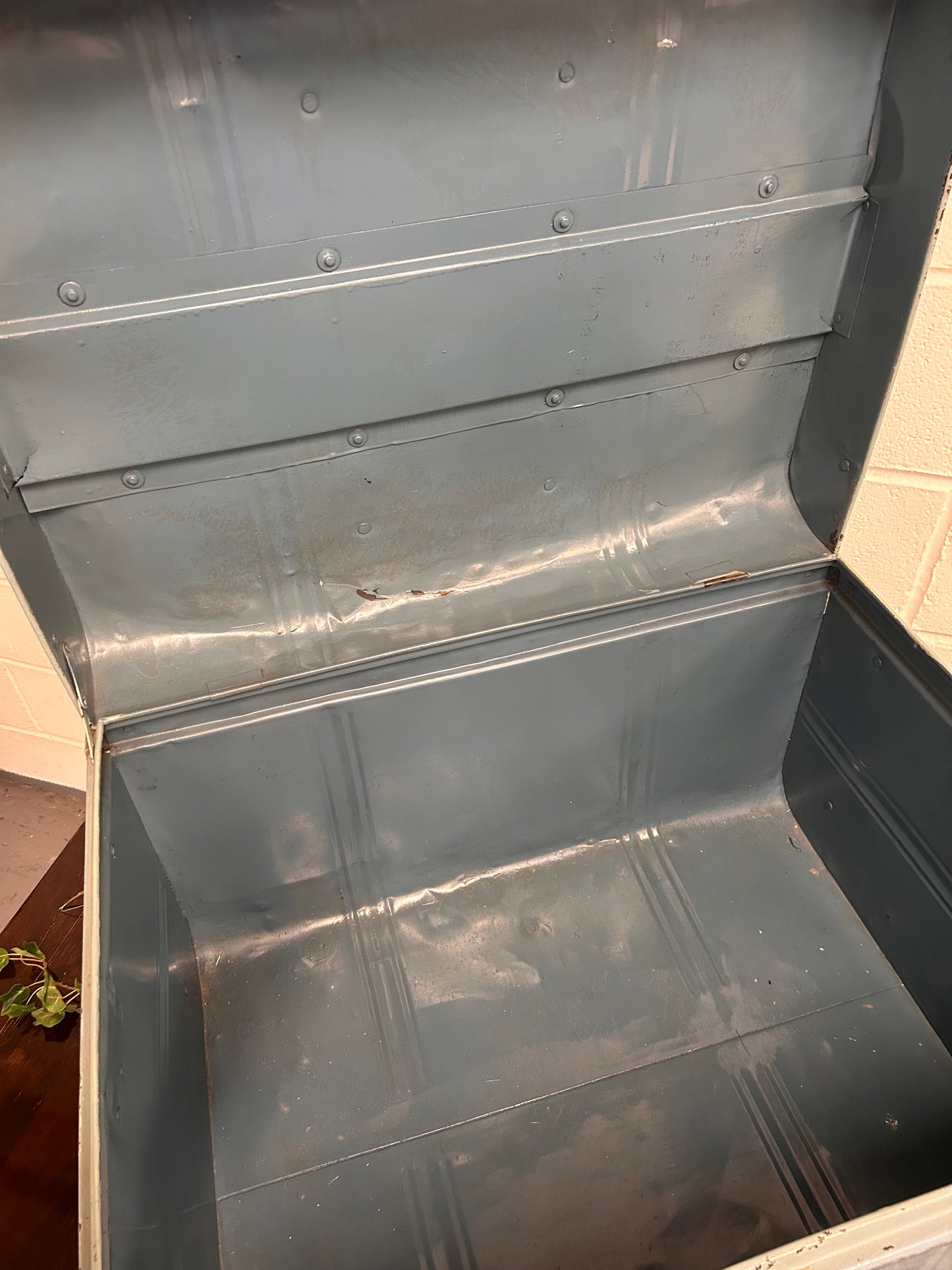 Large metal blue painted travelling trunk great coffee table or storage 