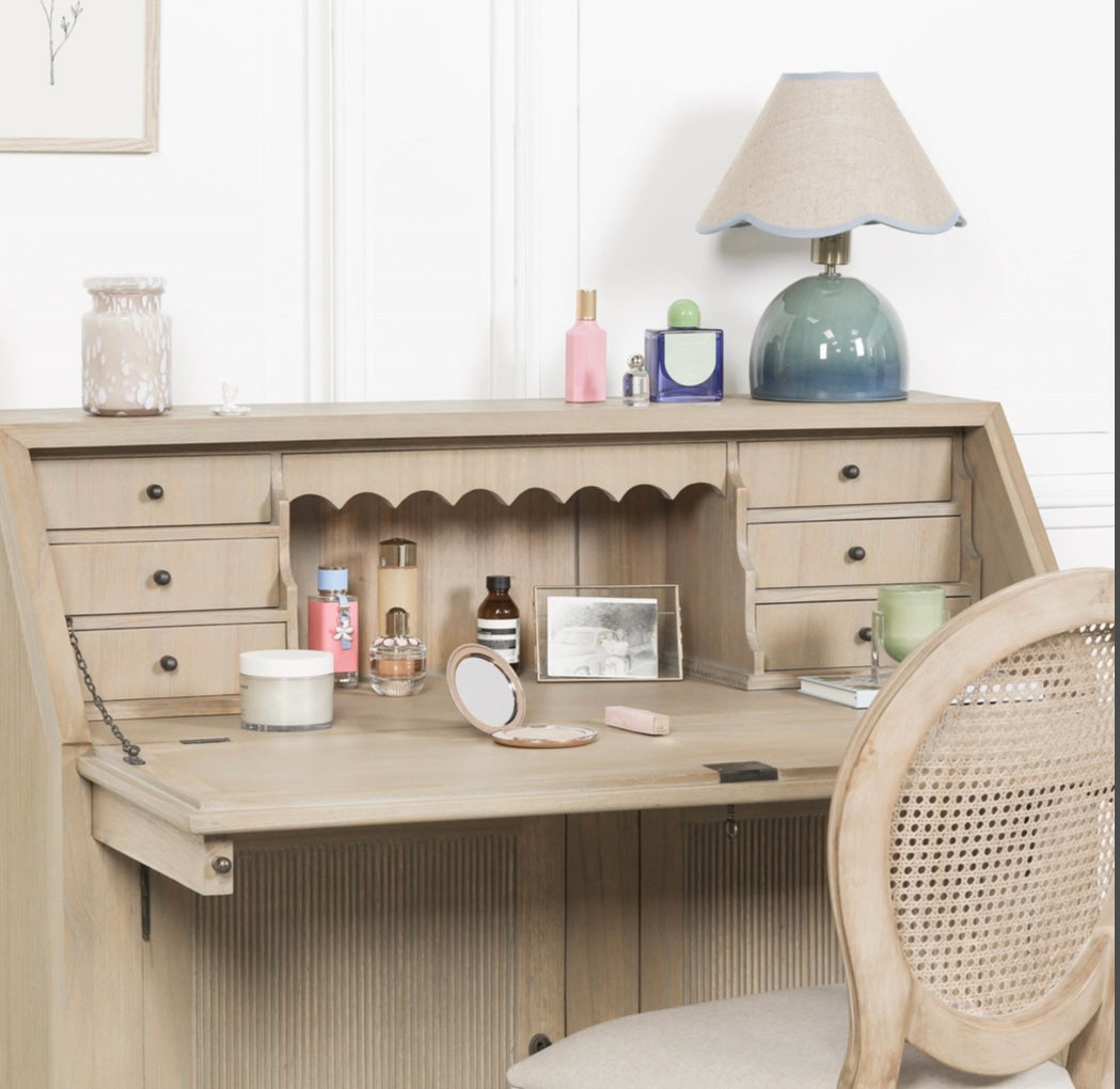 Rustic wooden bureau desk in solid cedar wood lockable