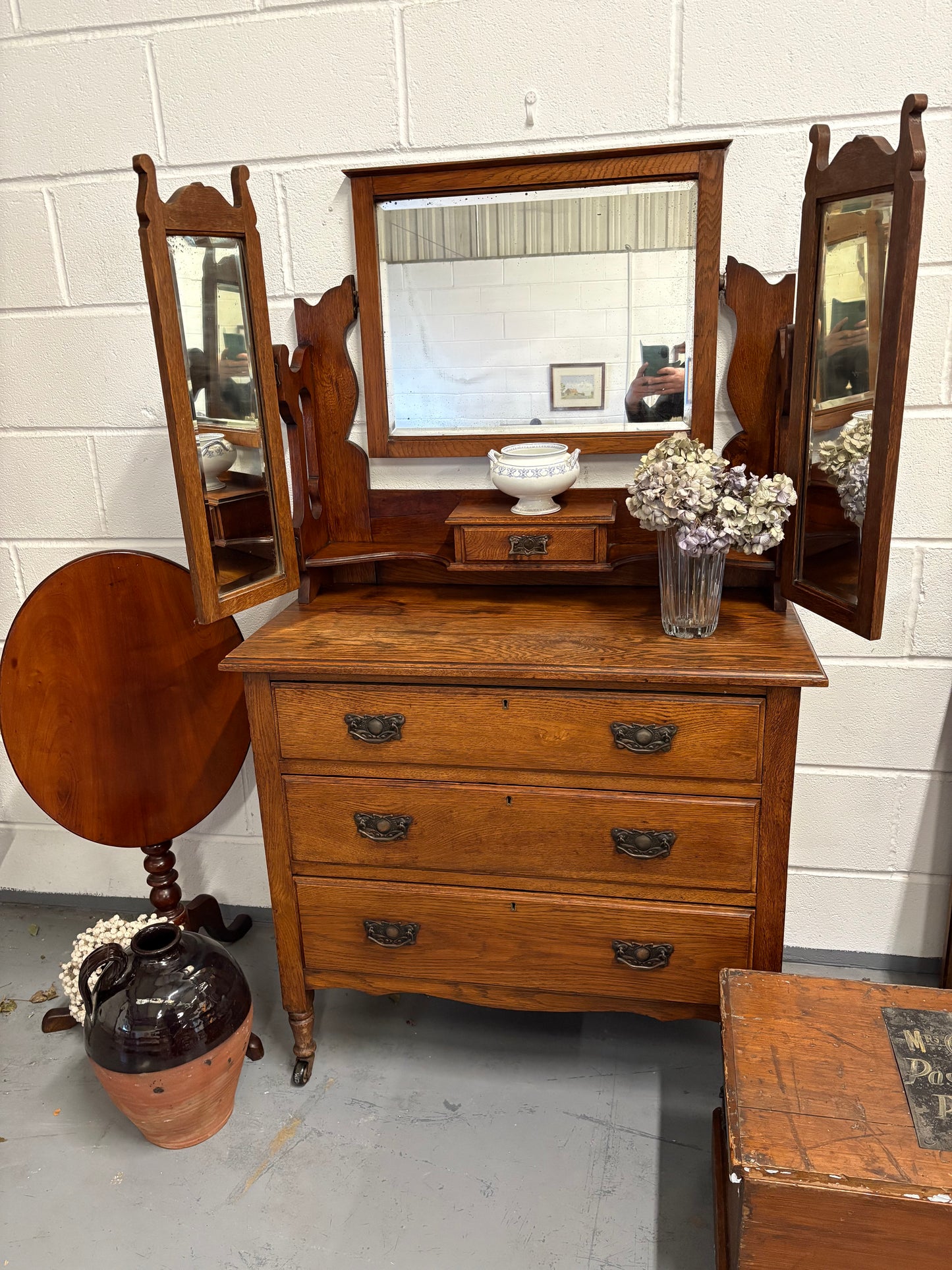 Edwardian Oak Antique Dressing Chest of Drawers with Mirrors