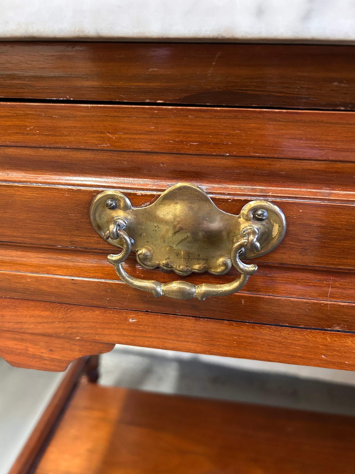Beautiful washstand from the 1900s with a mirror and marble top tiled back excellent condition