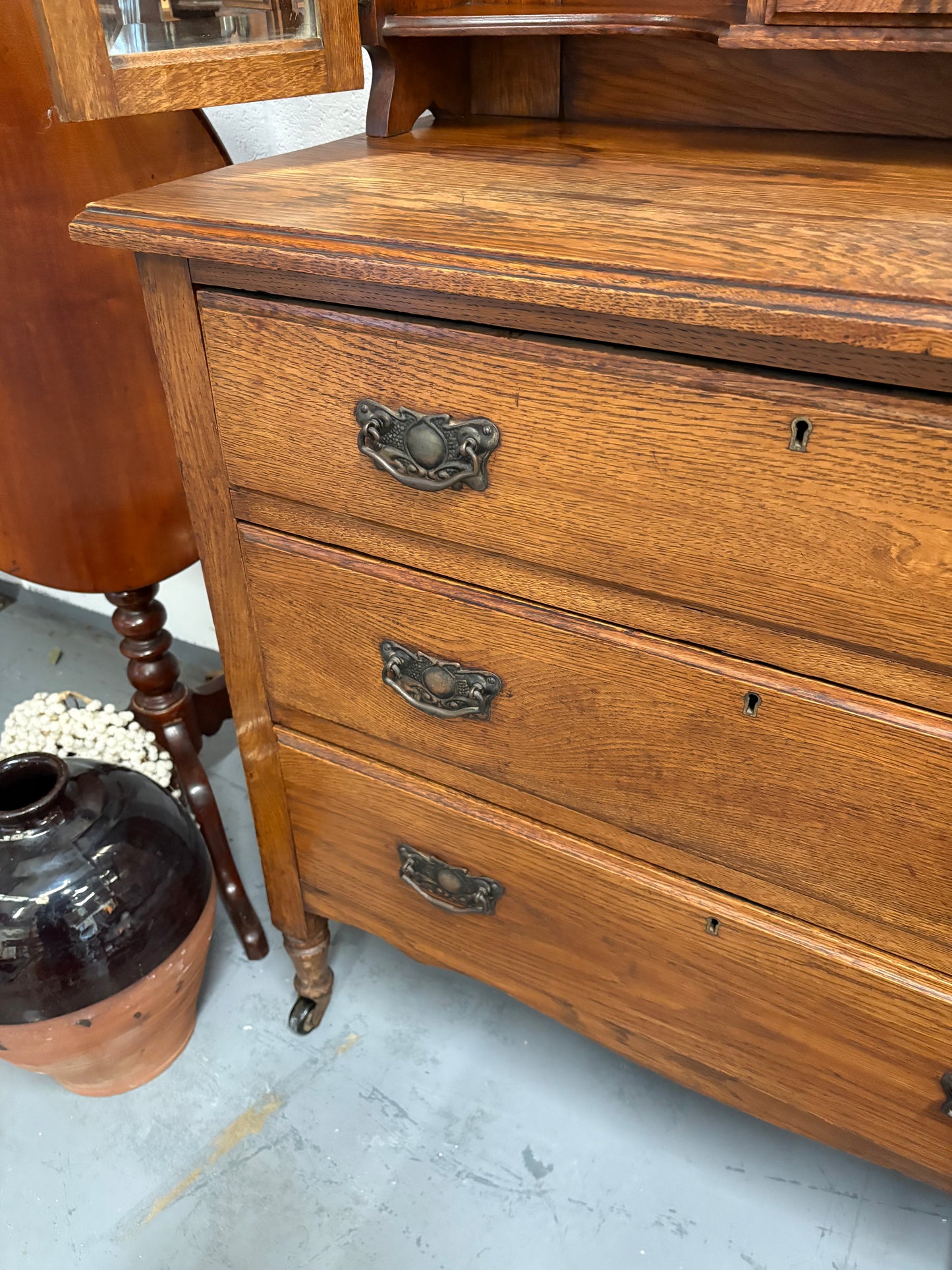 Edwardian Oak Antique Dressing Chest of Drawers with Mirrors