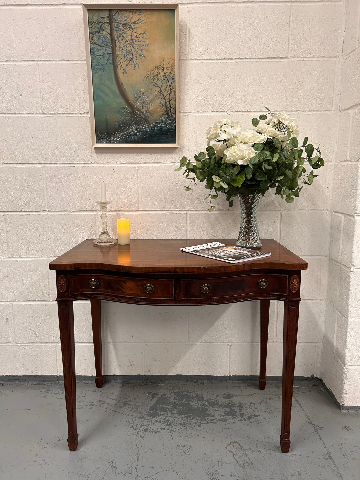 Vintage 1980’s Mahogany side table /writing desk elegant item nice condition