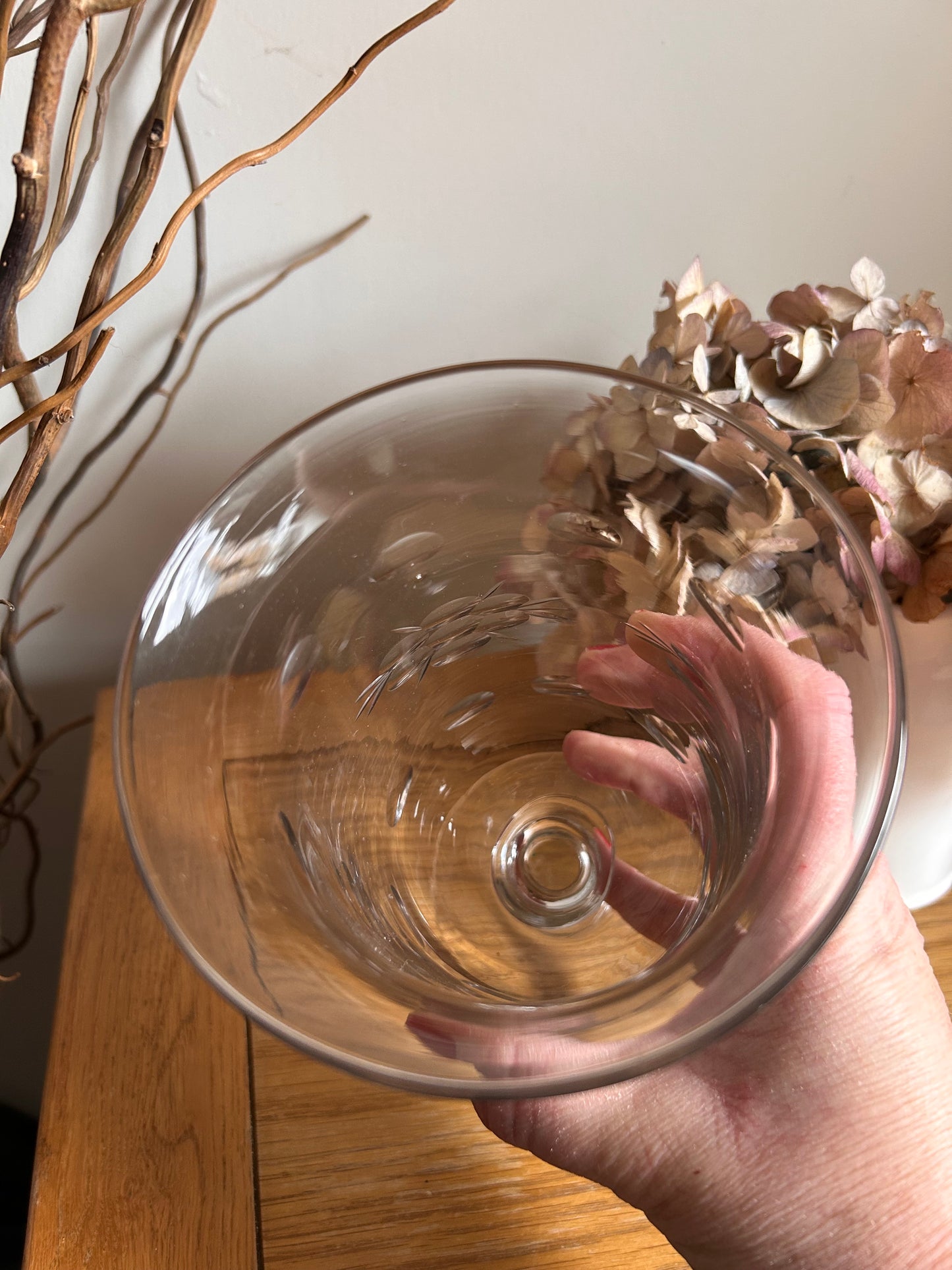 Beautiful Antique Victorian Glass etched celery vase ideal for flowers or candle