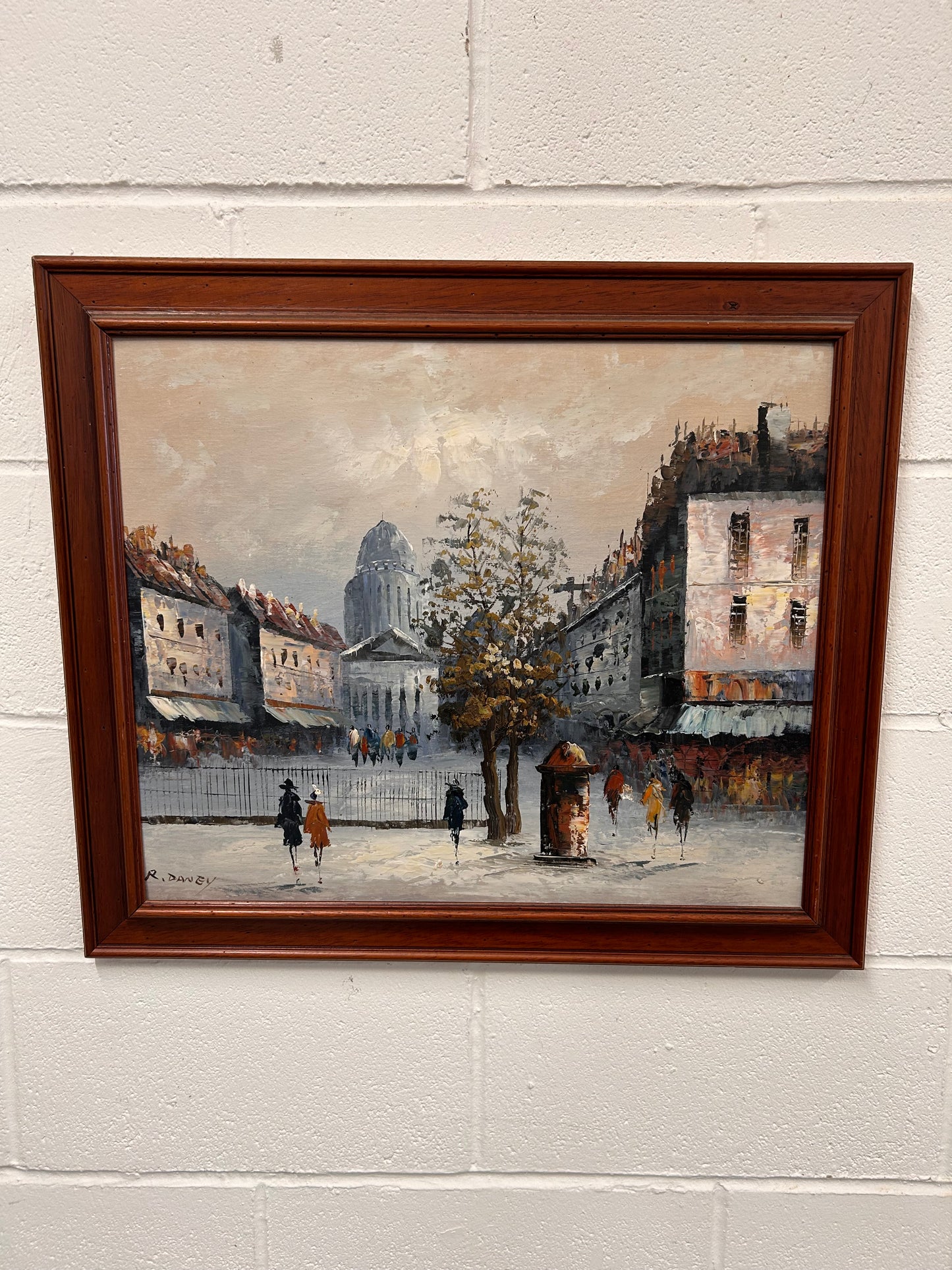 Lovely vintage Parisian scene oil painting, framed and signed 
