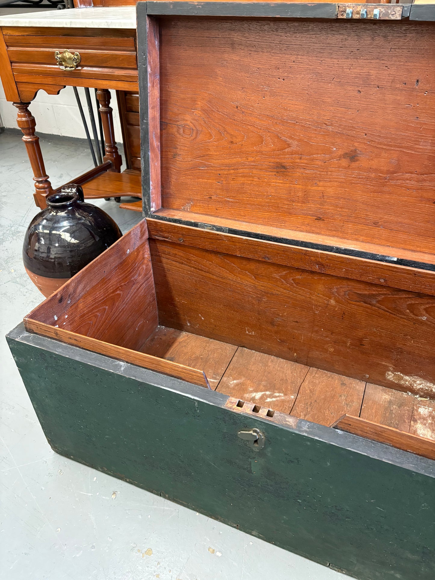 Green vintage wooden carpenters tool chest great coffee table and storage