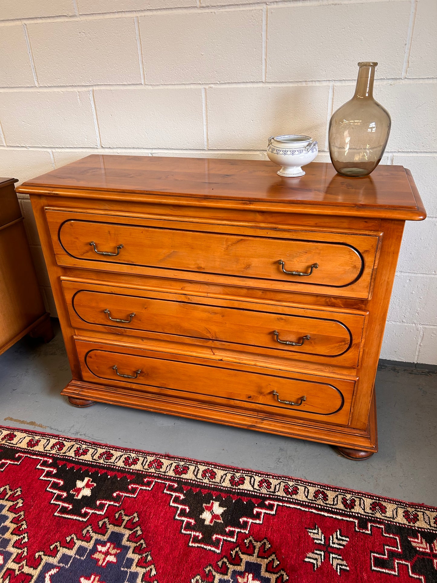 Vintage 20th Century Chest of Cherry wood drawers excellent clean condition