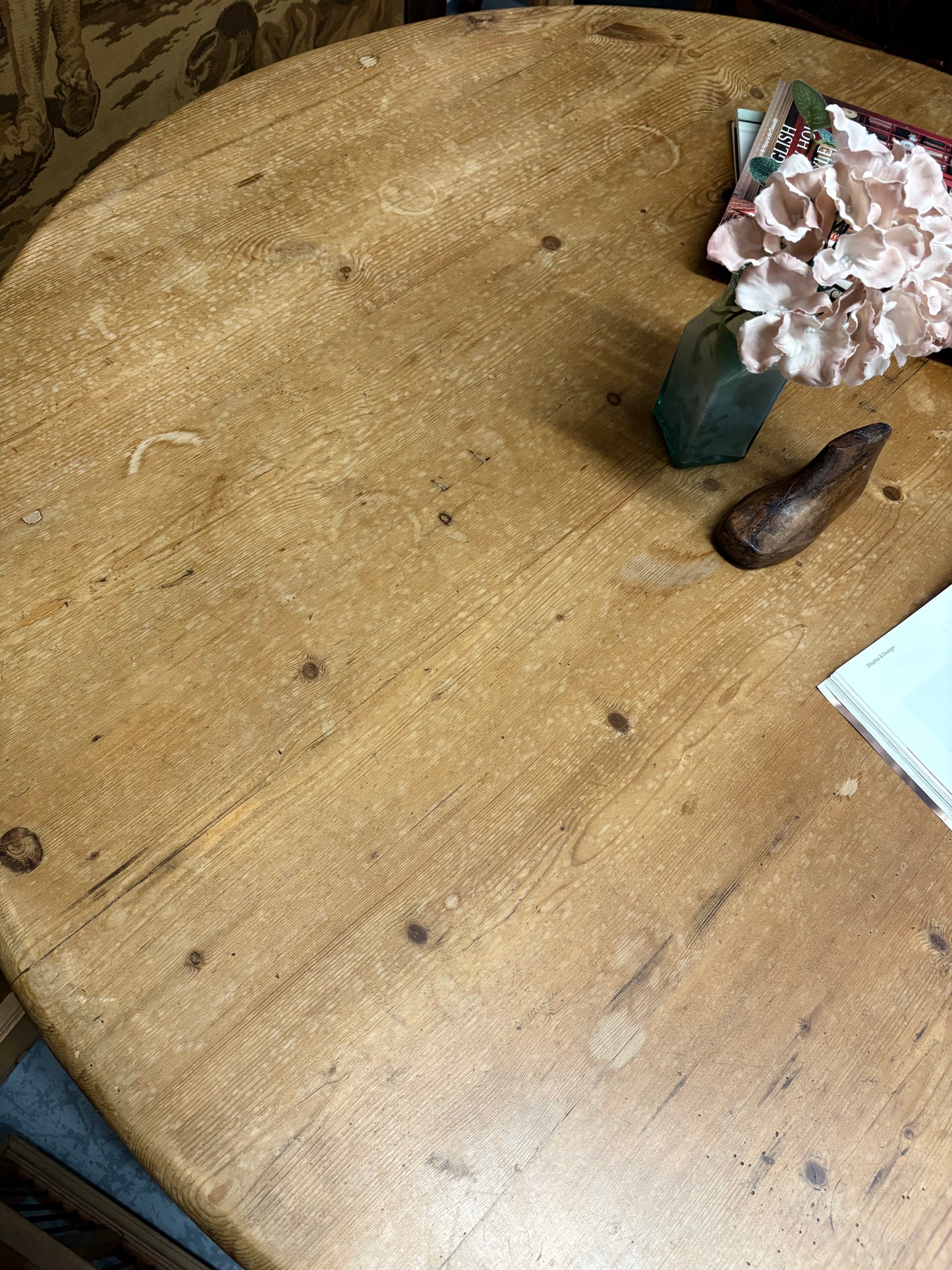 Round Solid Pine coffee table - rustic farmhouse cottage style