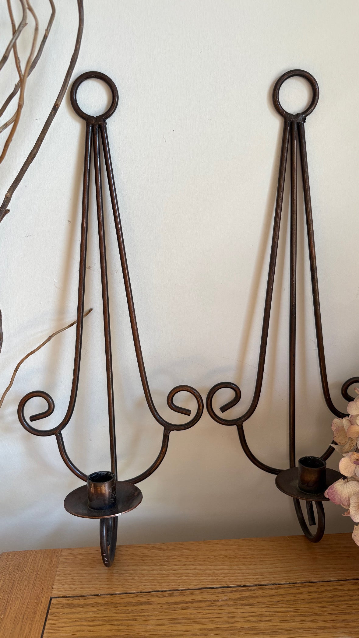 Preloved Metal Wall Sconce’s Decorative design candle holders