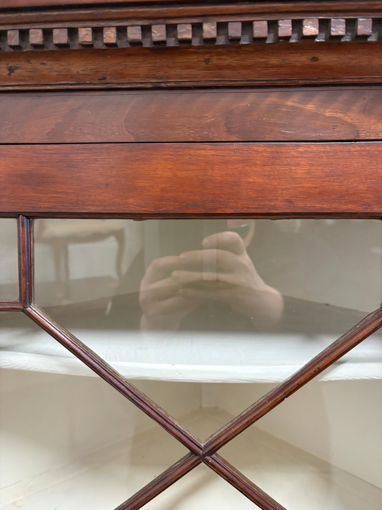 Antique Glazed Corner Wall Unit with Locking key Painted inside