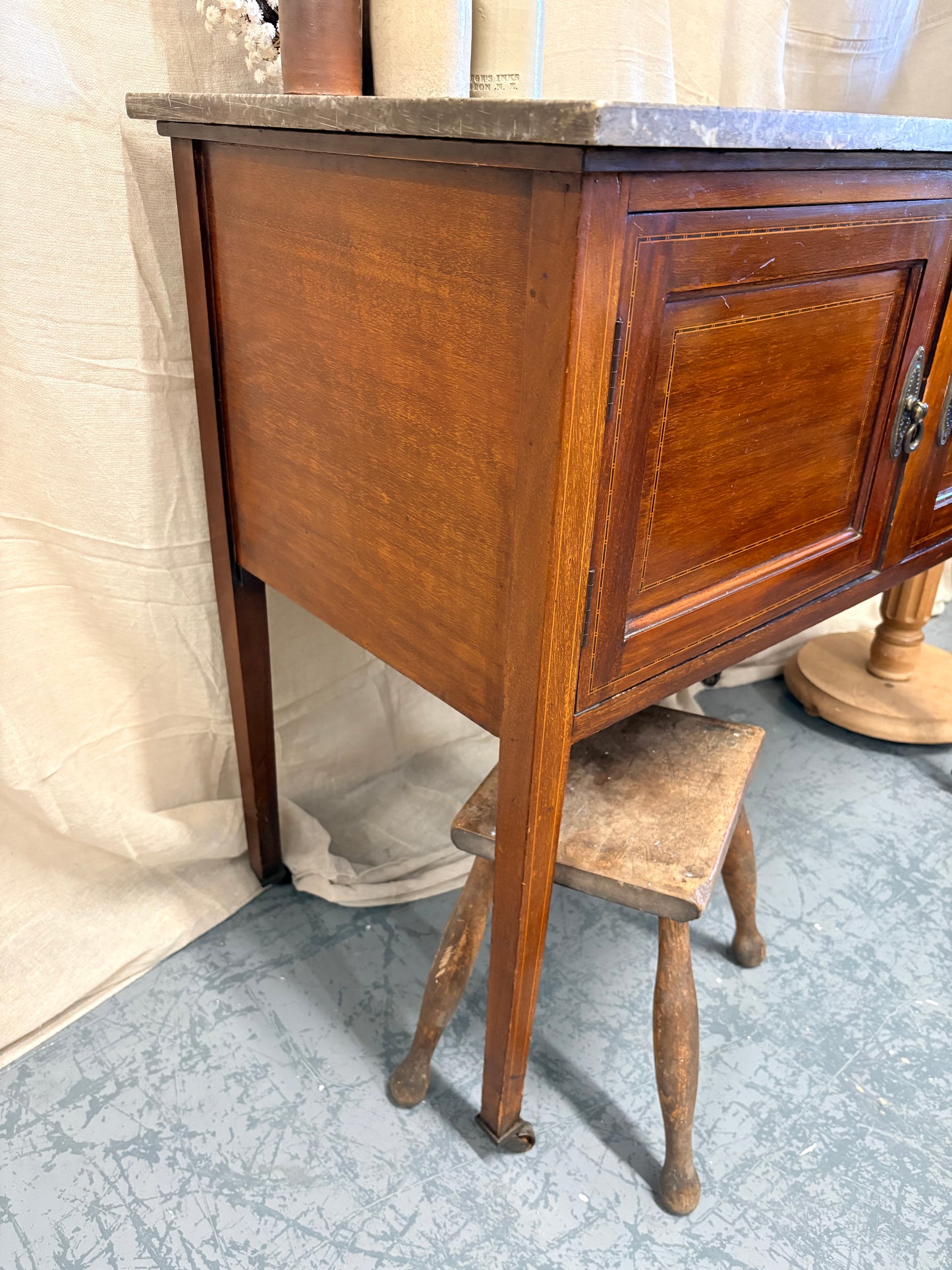 Beautiful Victorian Mahogany Marble Topped Washstand - table console
