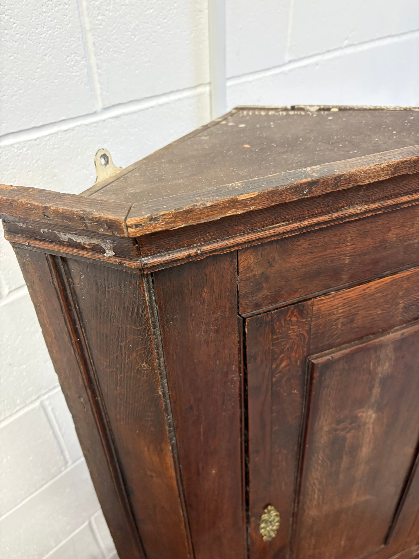 Georgian Oak Antique wall hanging corner cupboard cabinet