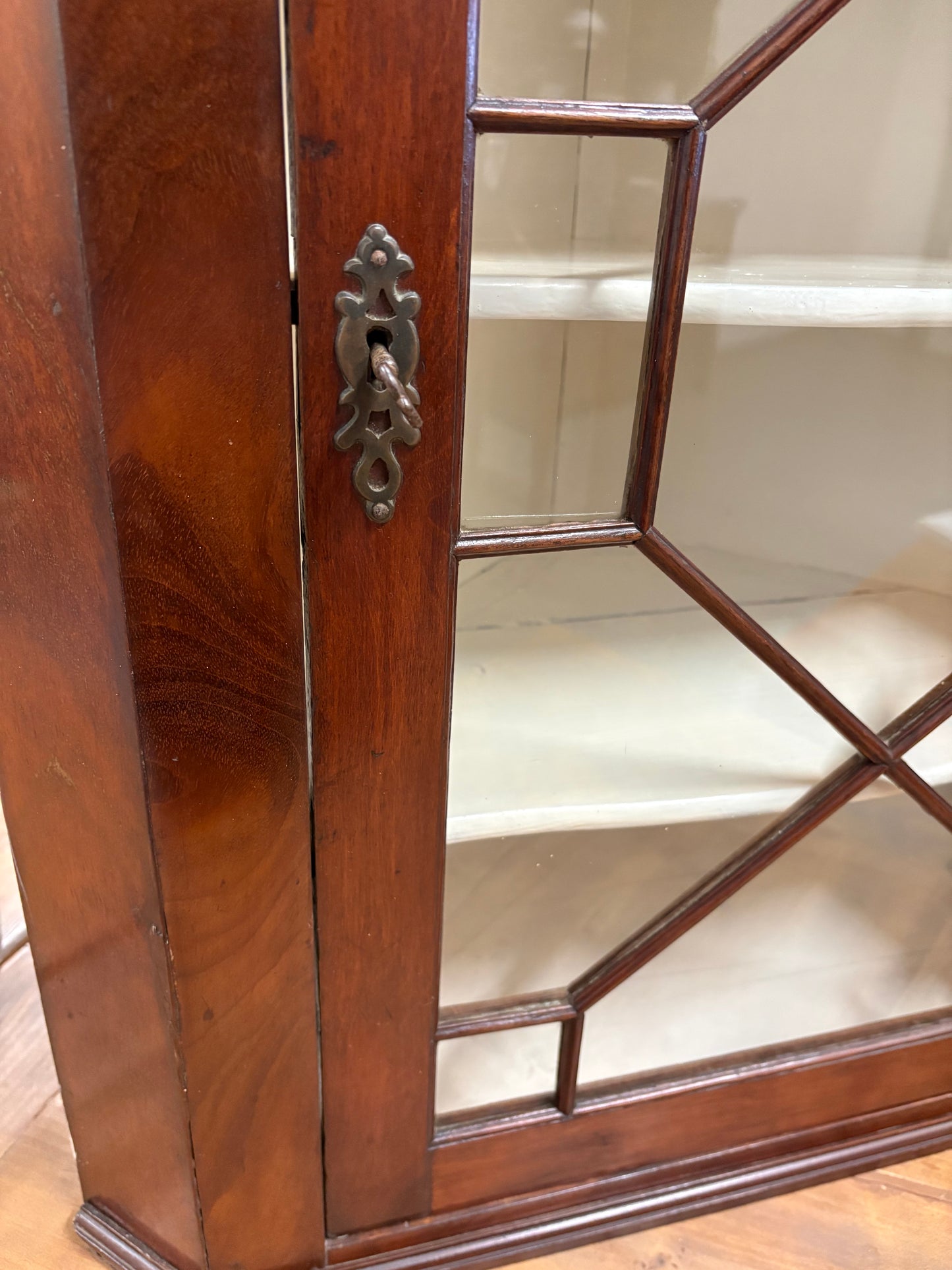 Antique Glazed Corner Wall Unit with Locking key Painted inside