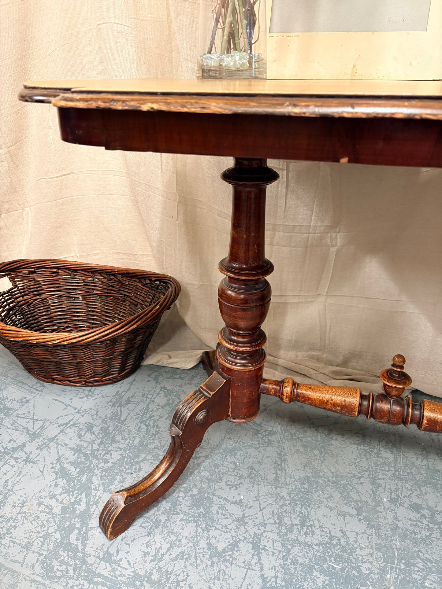 Traditional Victorian Mahogany sofa side / console Table / Desk /Dressing Table