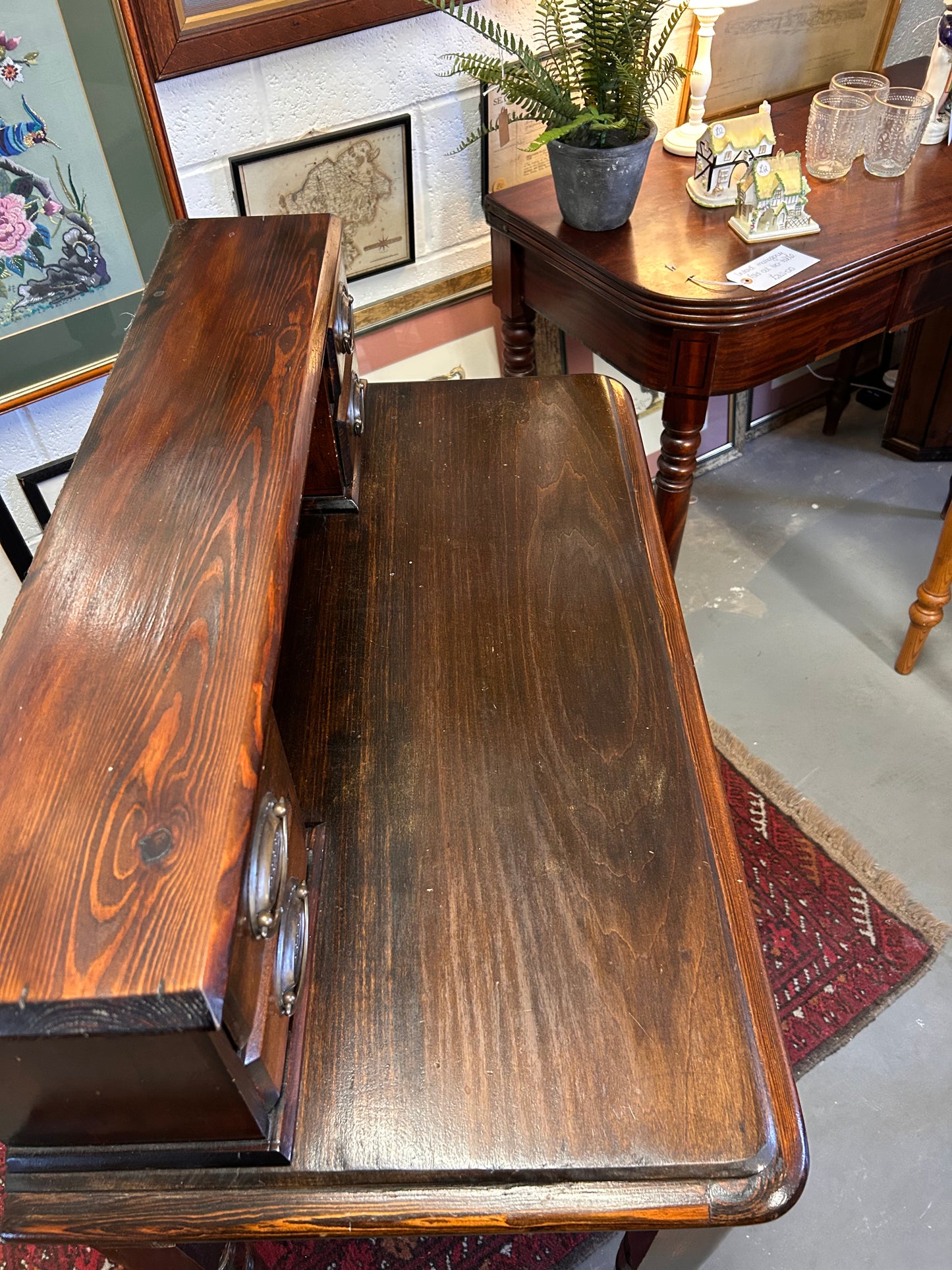 Vintage Good Quality desk with drawers Neat size with storage