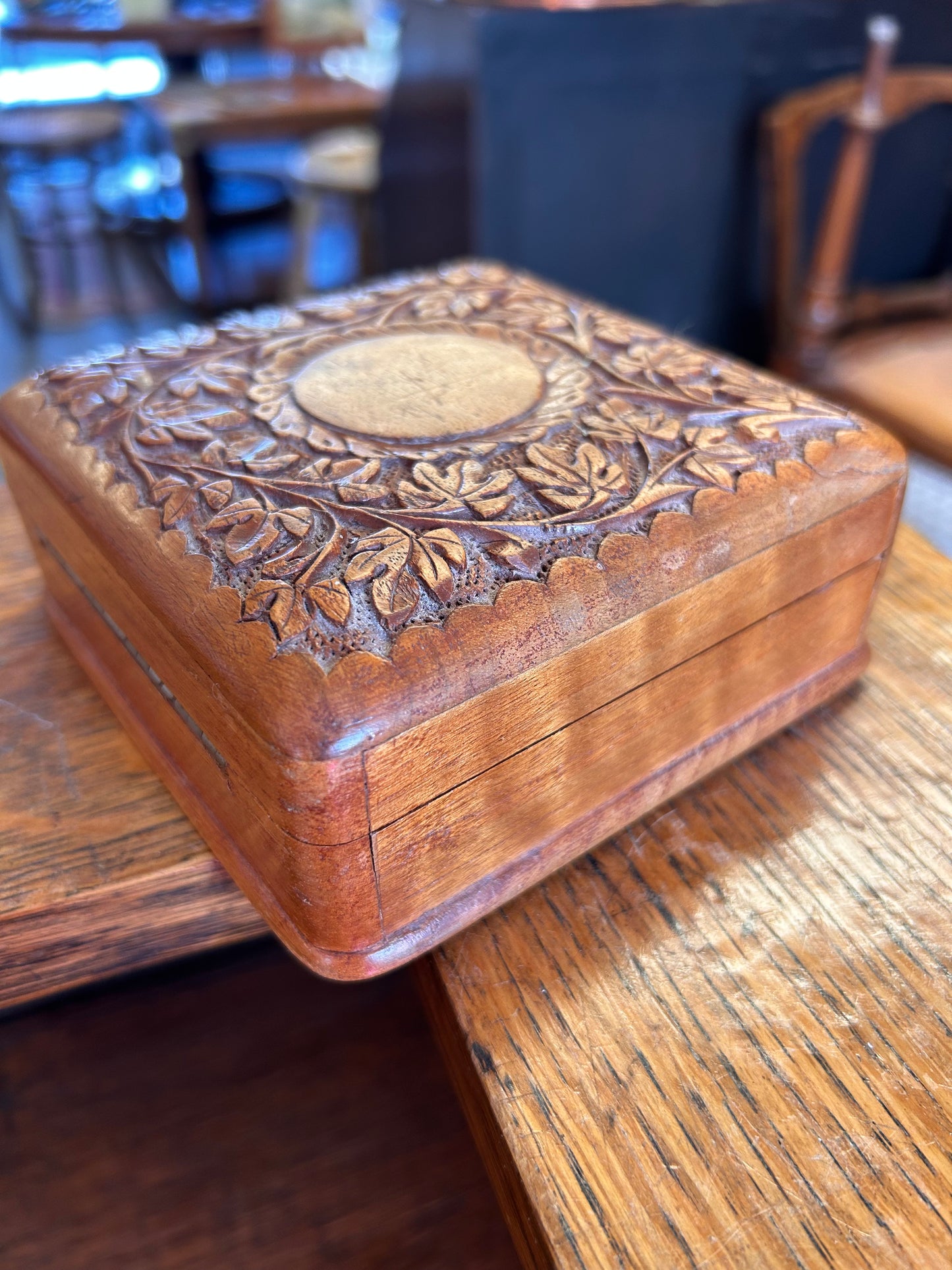 Vintage carved Trinket keepsake box