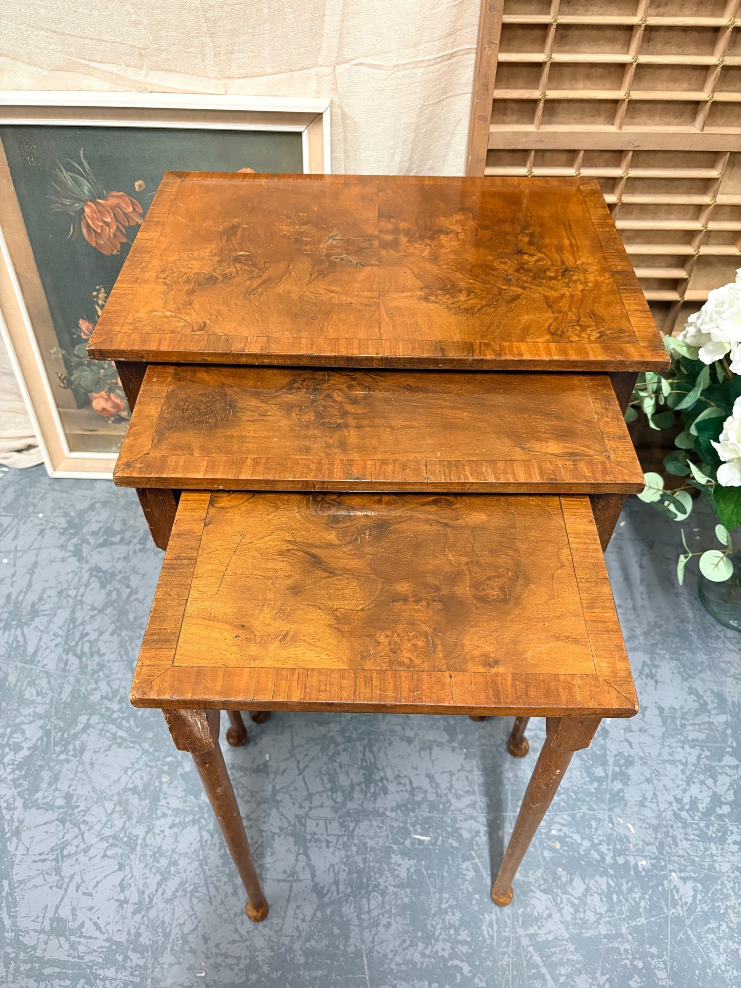Nest of Antique Burr Walnut Coffee / lamp side / living room tables