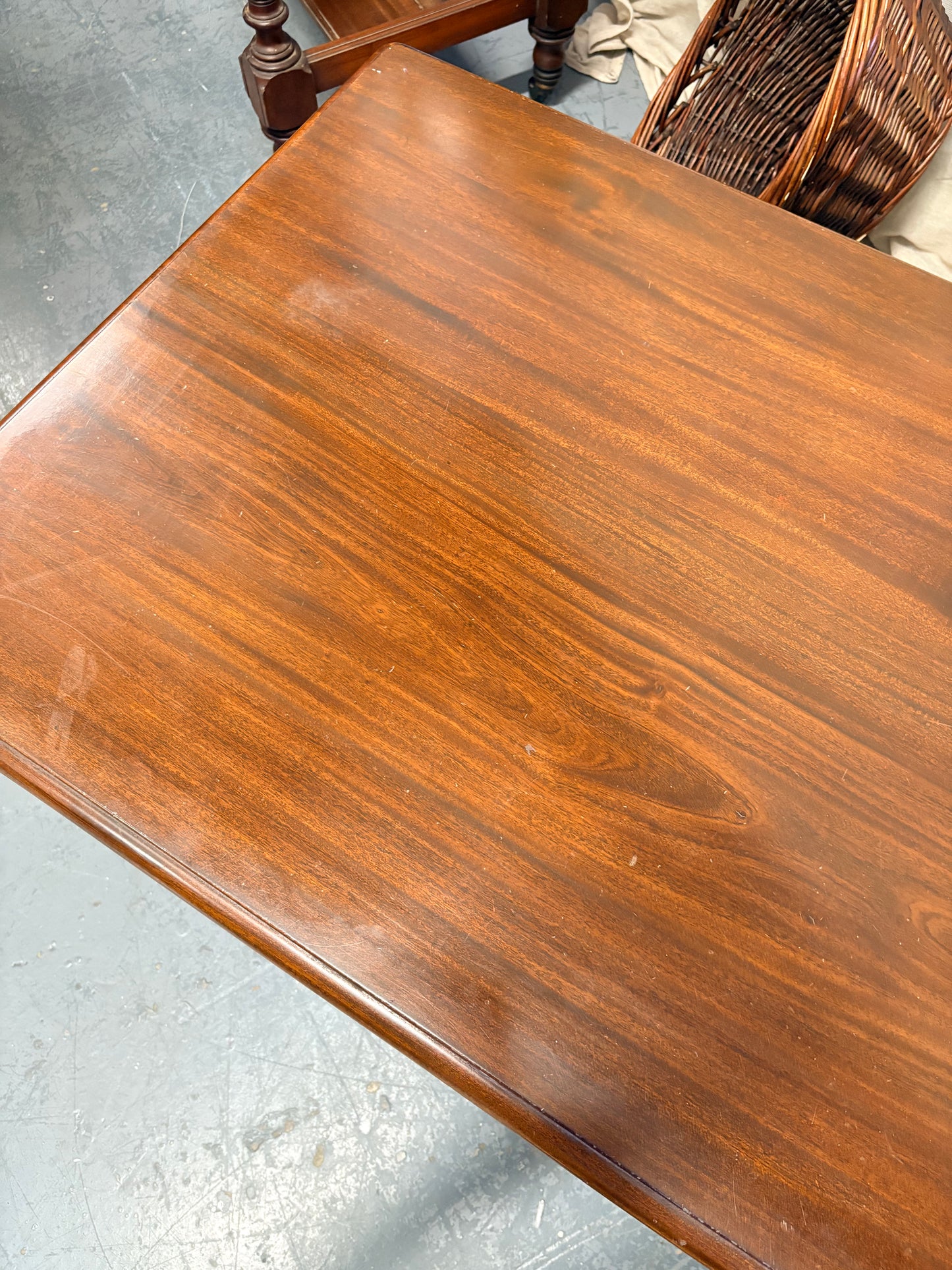 20th century Vintage mahogany coffee table with drawers