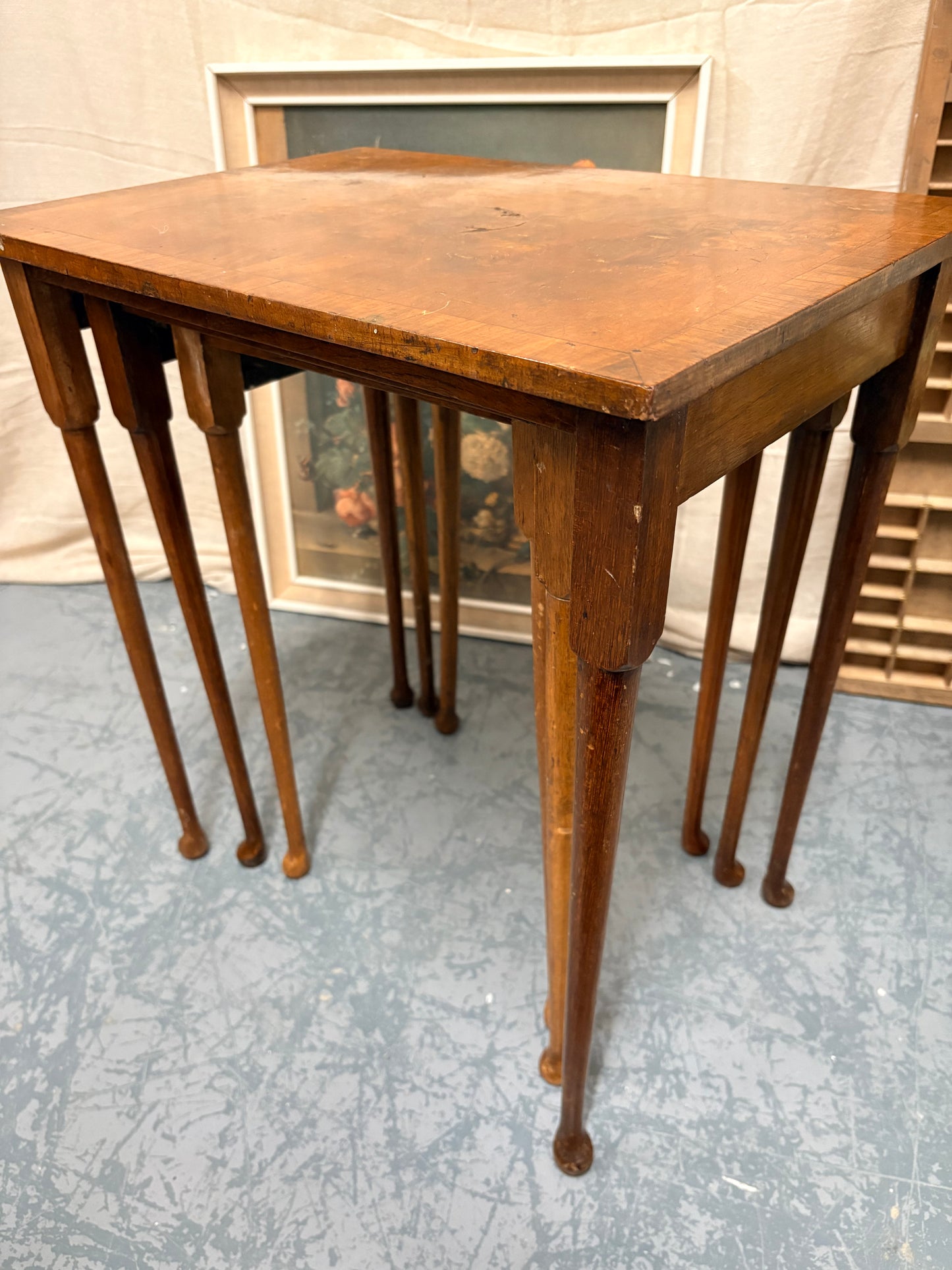 Nest of Antique Burr Walnut Coffee / lamp side / living room tables