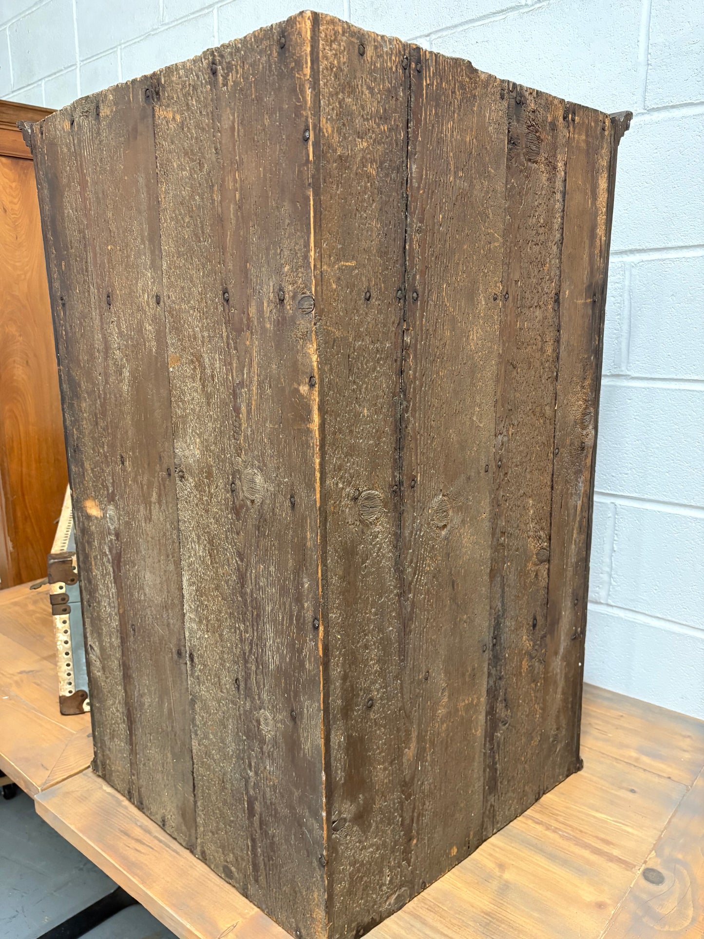 Large Antique Georgian Oak wall hanging corner cupboard cabinet