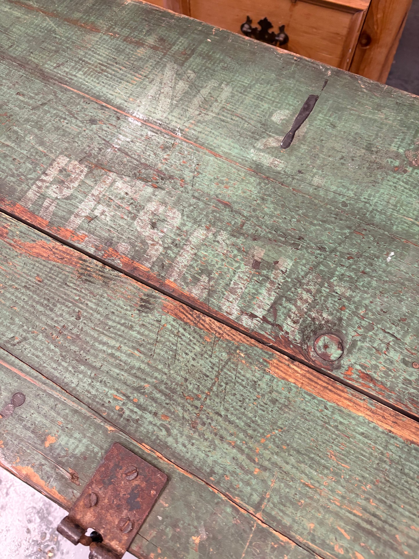 Military WW2 Light Rescue Equipment chest great coffee table and storage