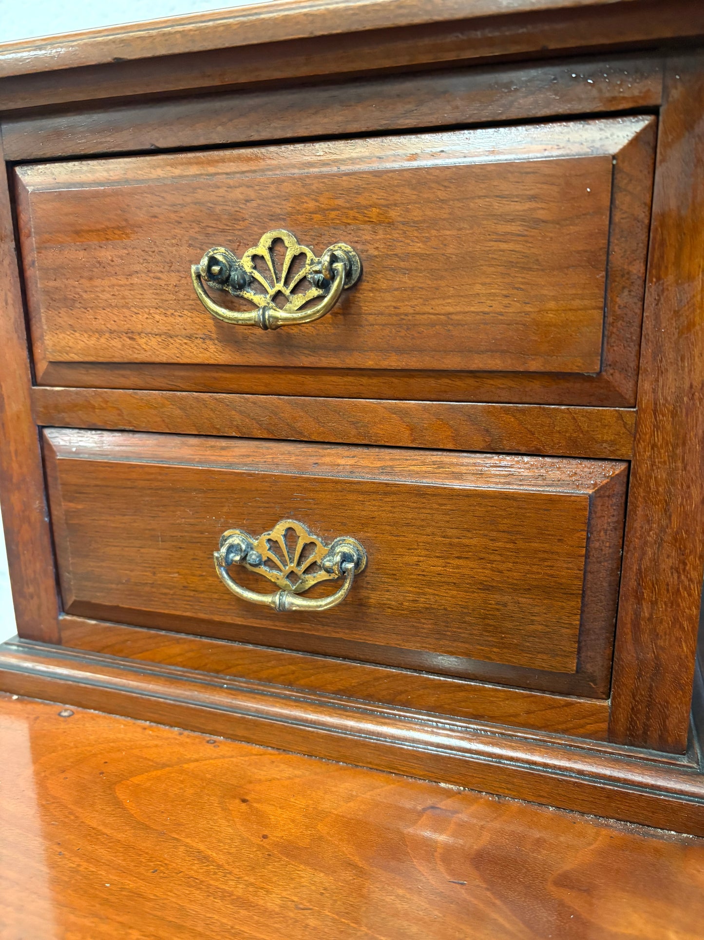 Edwardian Antique Dressing Chest / Drawers Country House