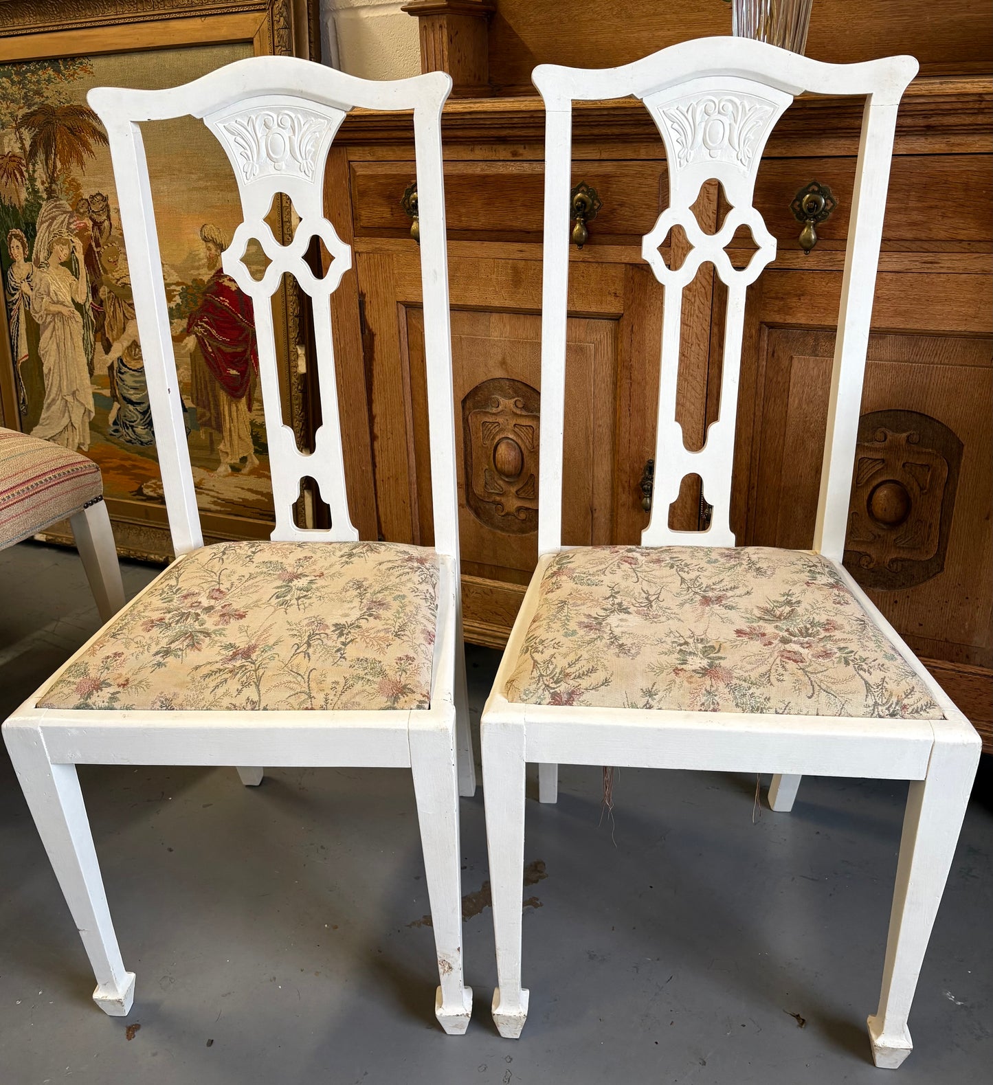 Pair of white fabric covered carved Edwardian occasional or bedroom chairs
