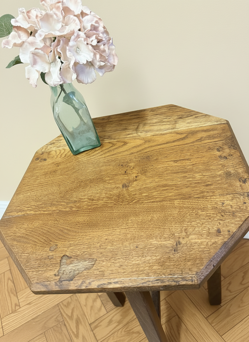 Heavy Art Deco occasional table with square legs and undertier