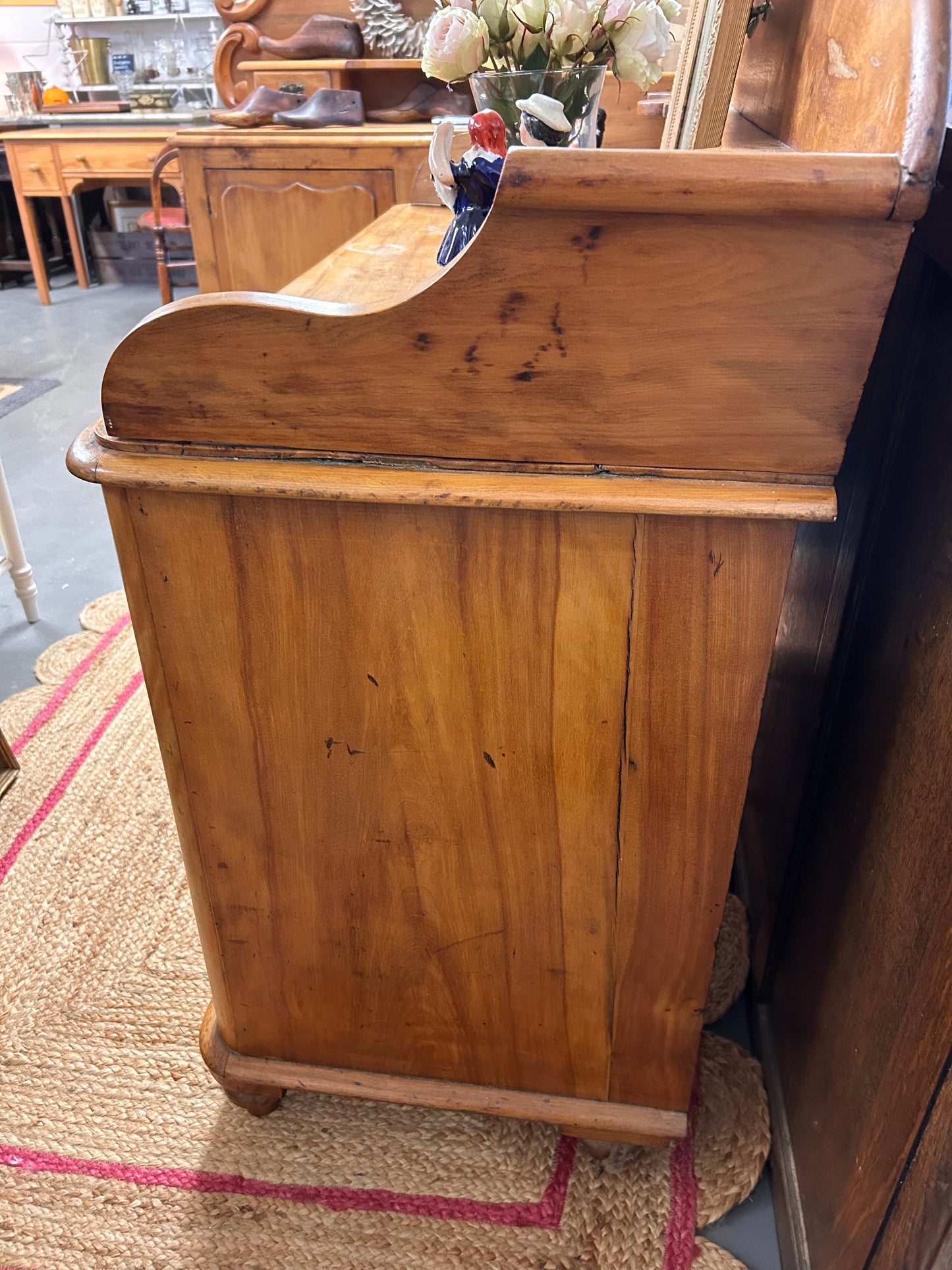 Antique Satin Birch Country house Chest of Drawers - Brass handles