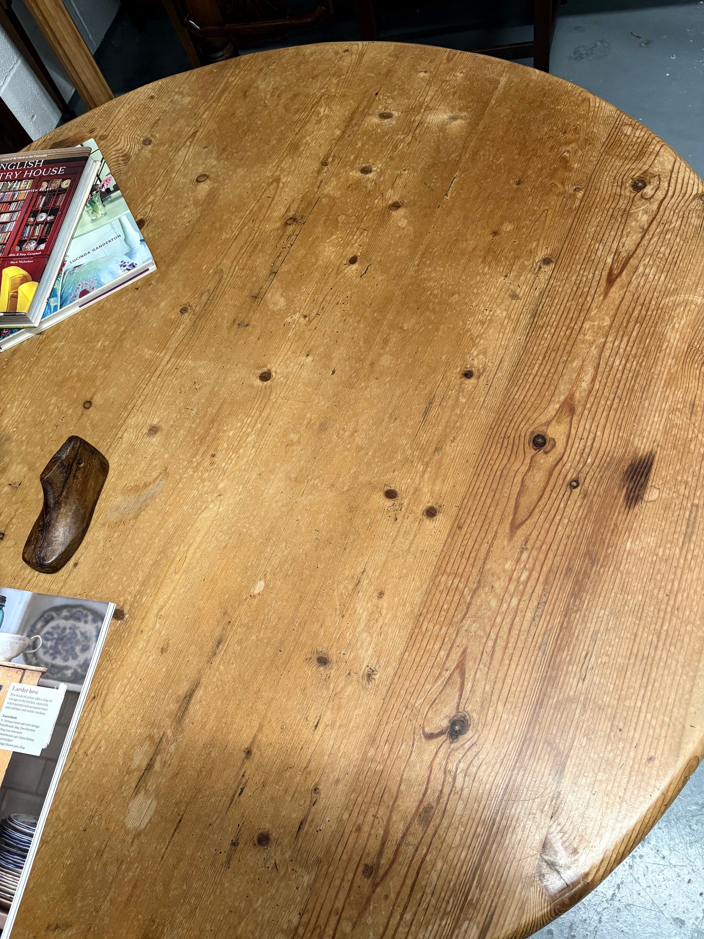 Round Solid Pine coffee table - rustic farmhouse cottage style