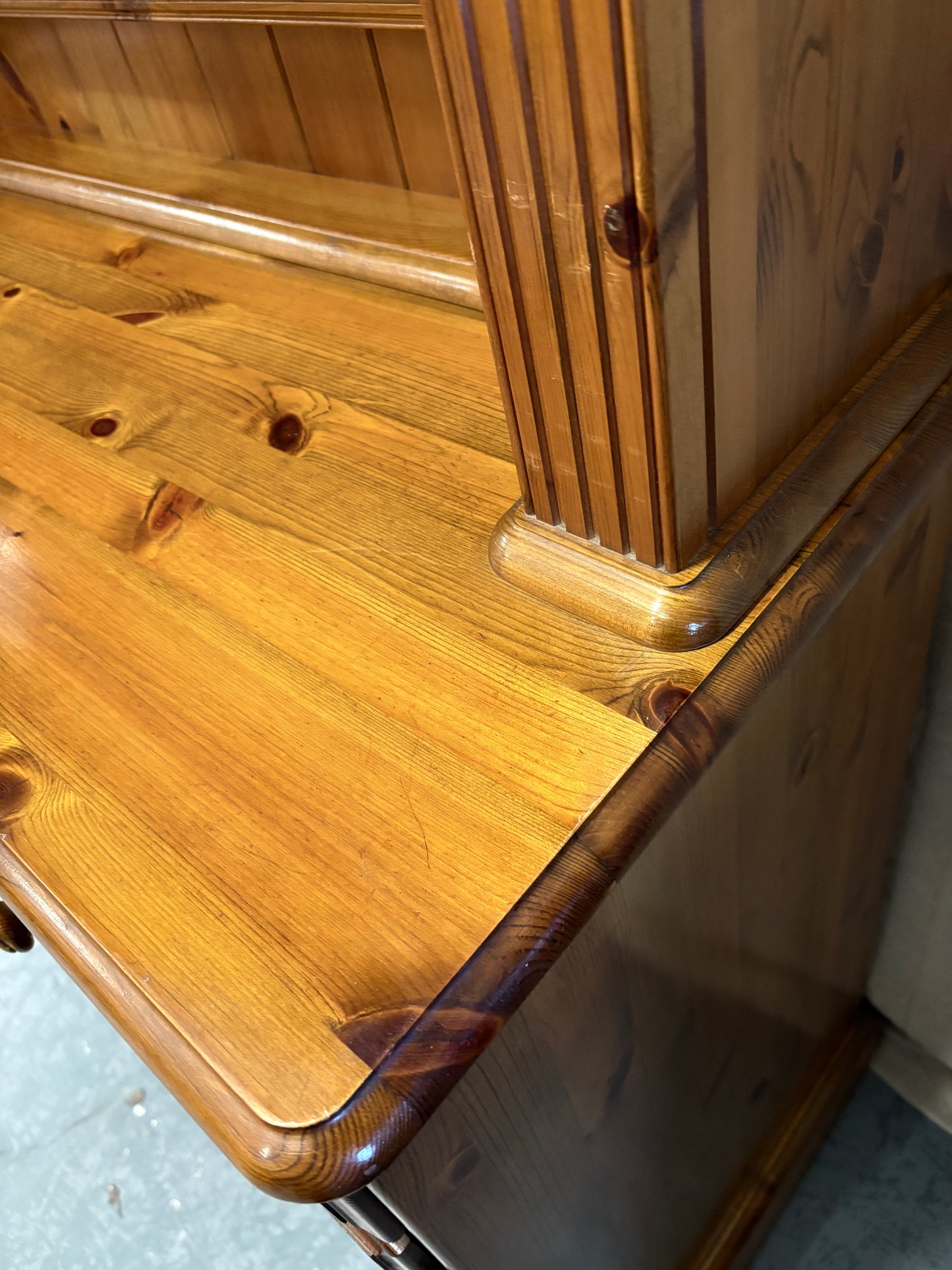 Vintage Pine Country Kitchen Dresser - Display Storage UK Delivery Ex Condition