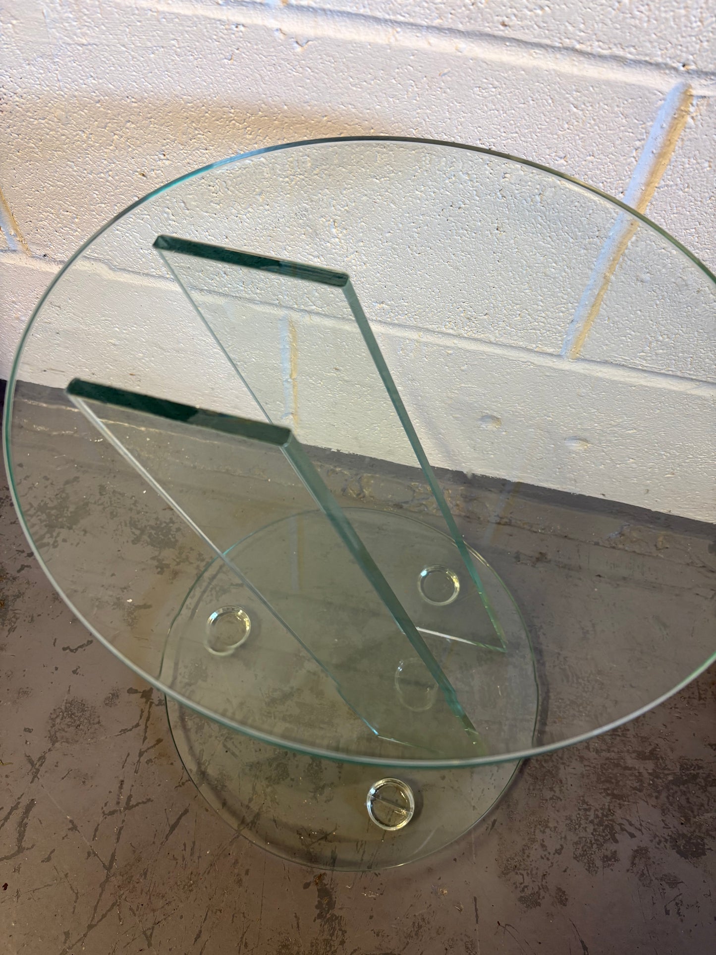 Vintage Italian 1980’s Tempered Glass Modern Side / drinks table Original Unique Furniture