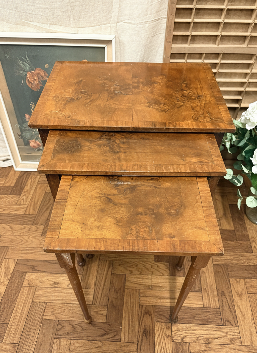 Nest of Antique Burr Walnut Coffee / lamp side / living room tables