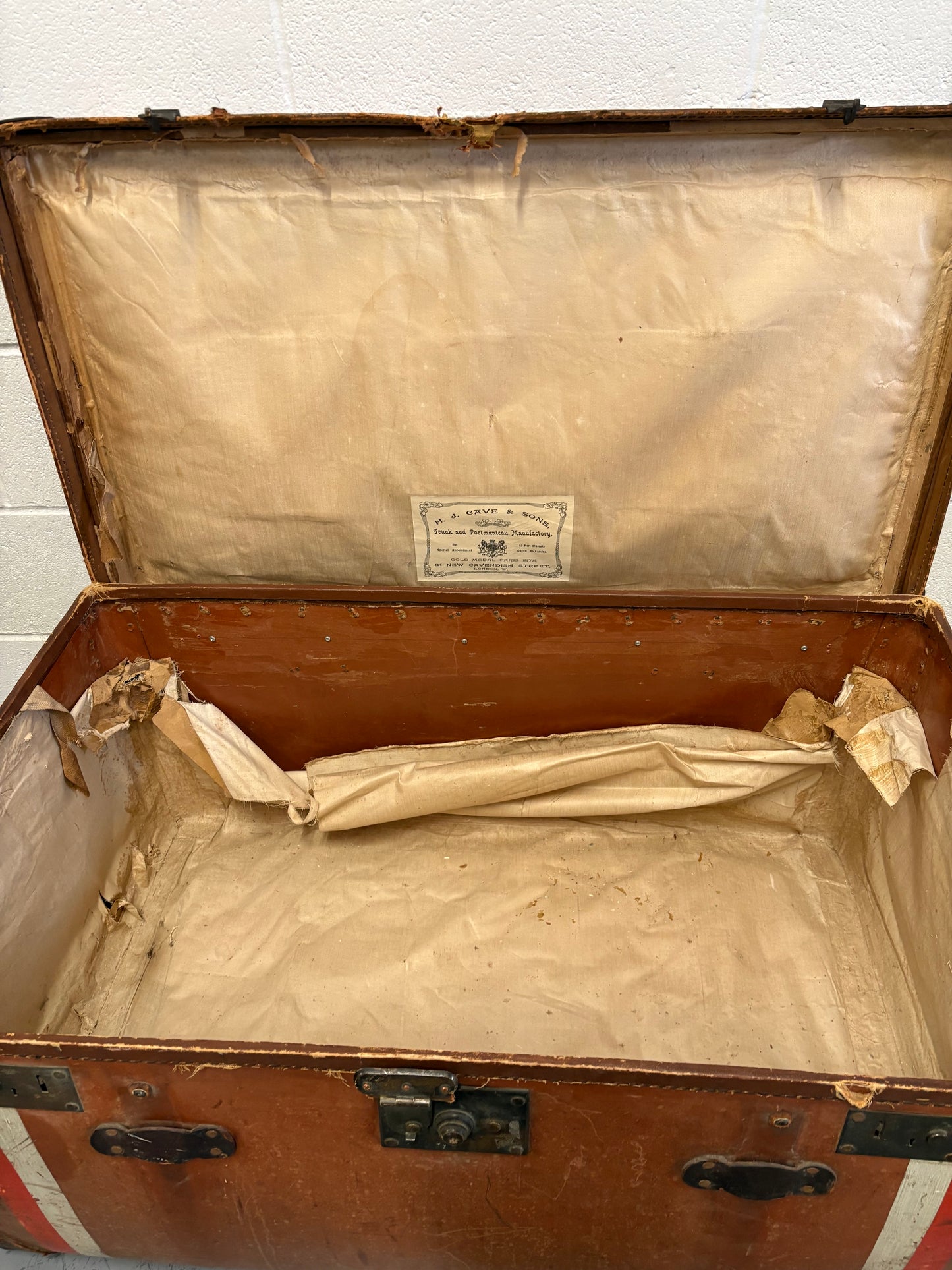 Antique HJ Cave & Sons Leather Storage Travelling Trunk