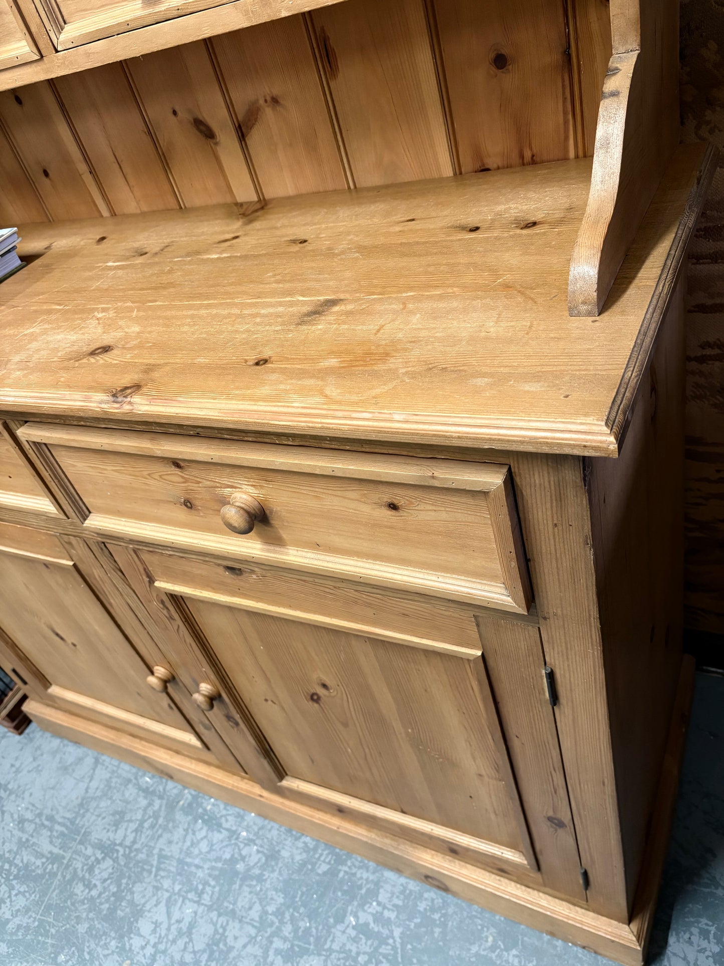 Large Solid Pine Traditional Country Kitchen Dresser Display Storage UK Delivery