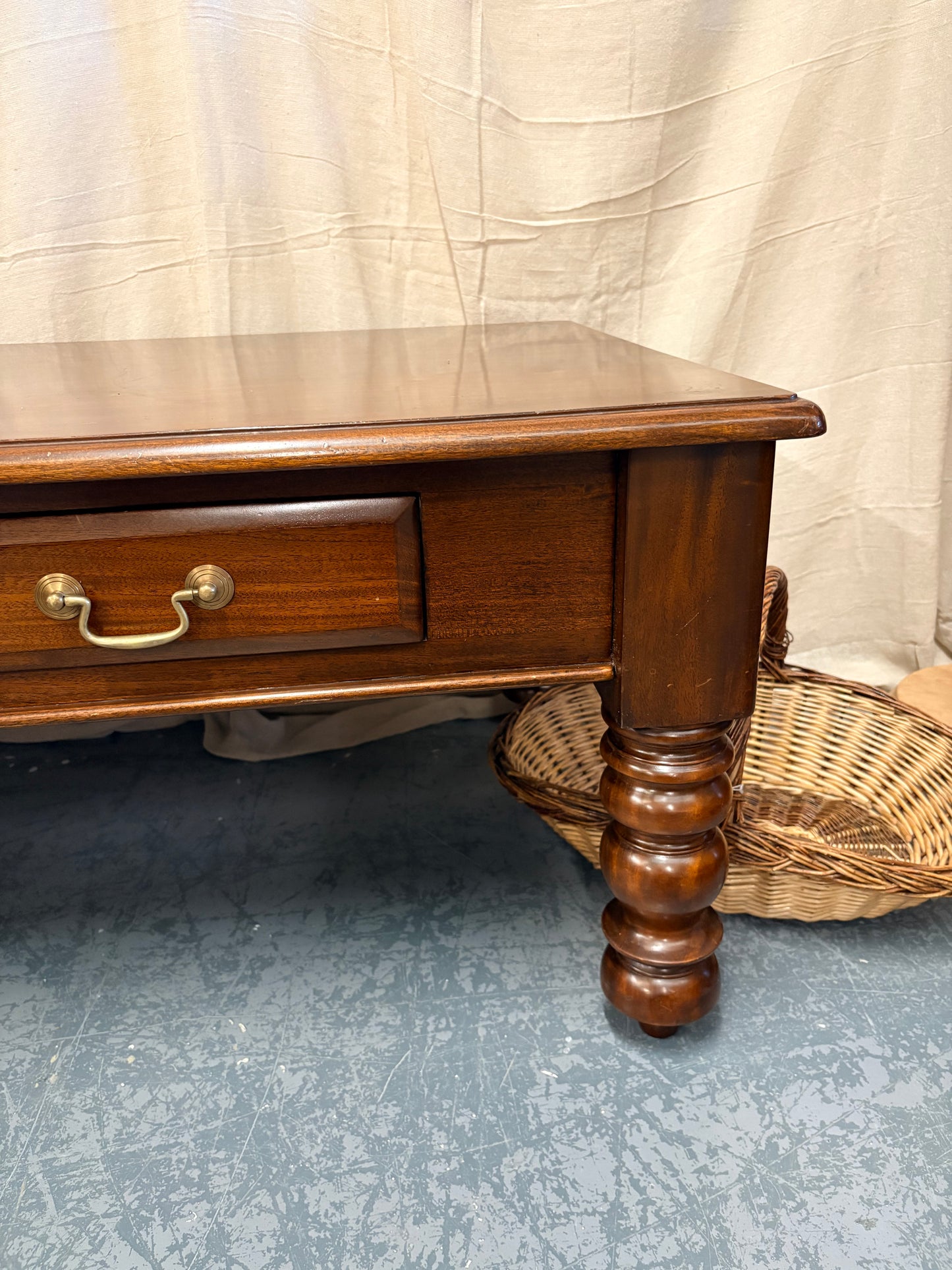 20th century Vintage mahogany coffee table with drawers