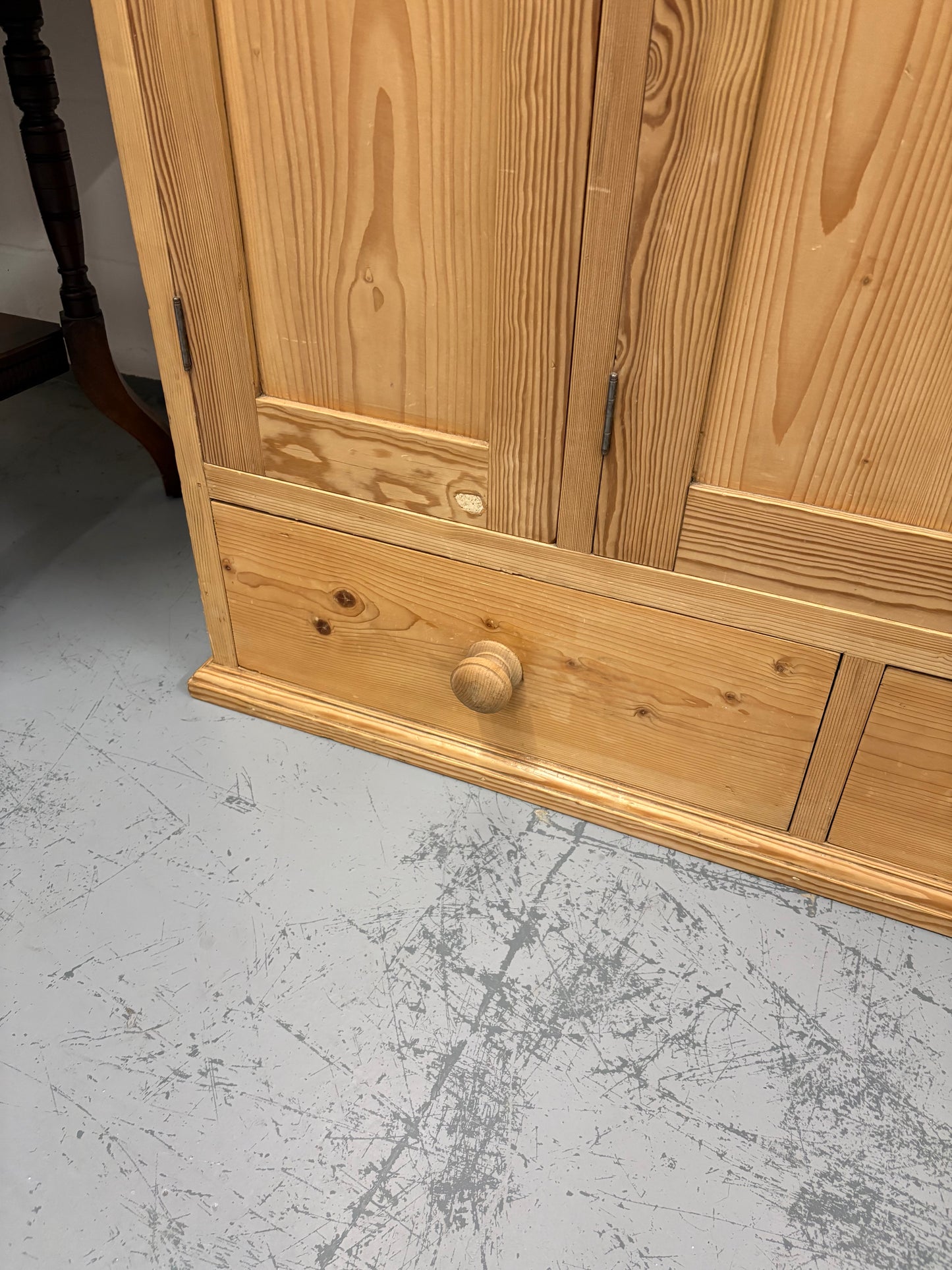 Dutch antique pine triple wardrobe beautiful clean tidy condition
