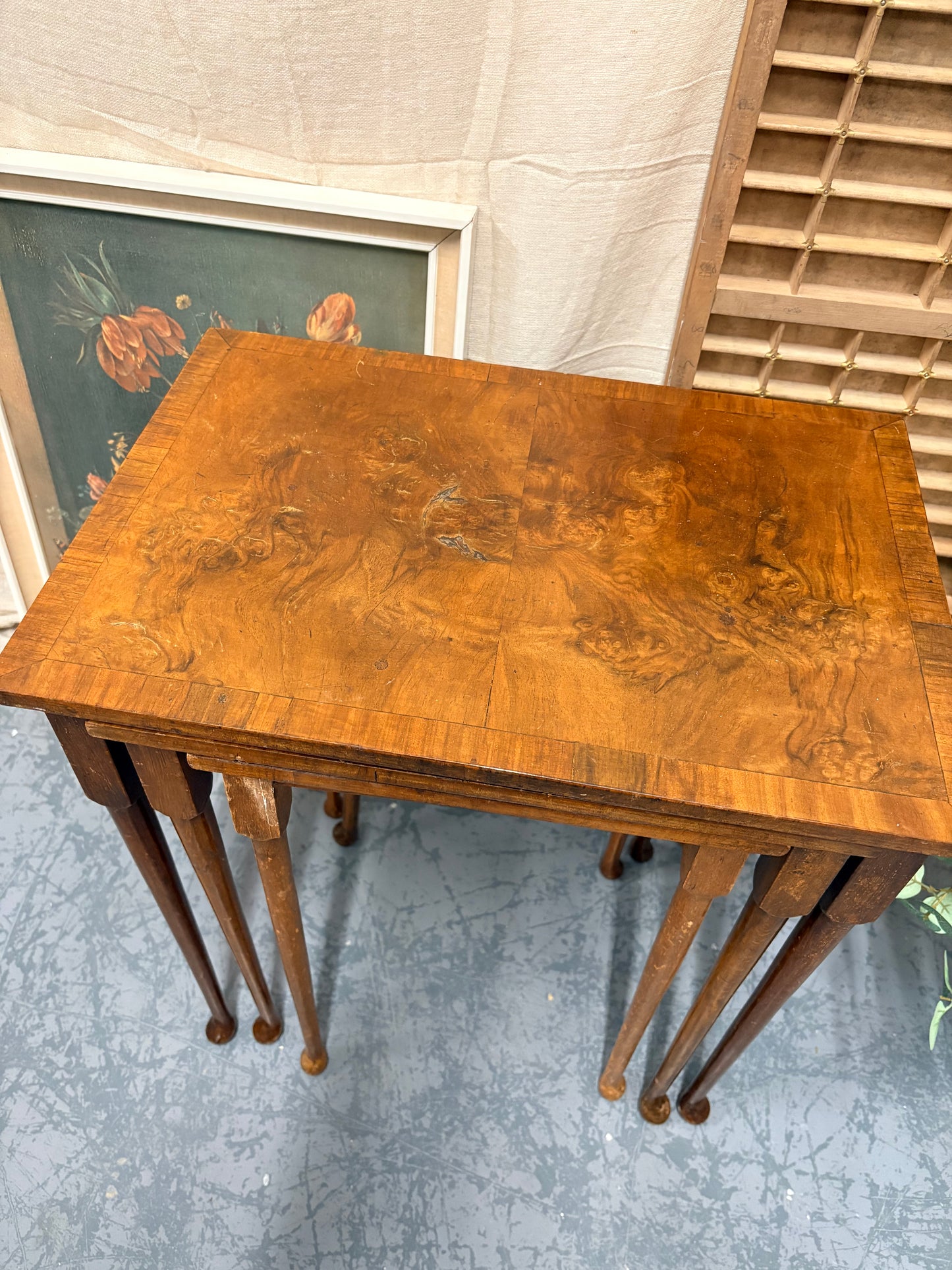 Nest of Antique Burr Walnut Coffee / lamp side / living room tables