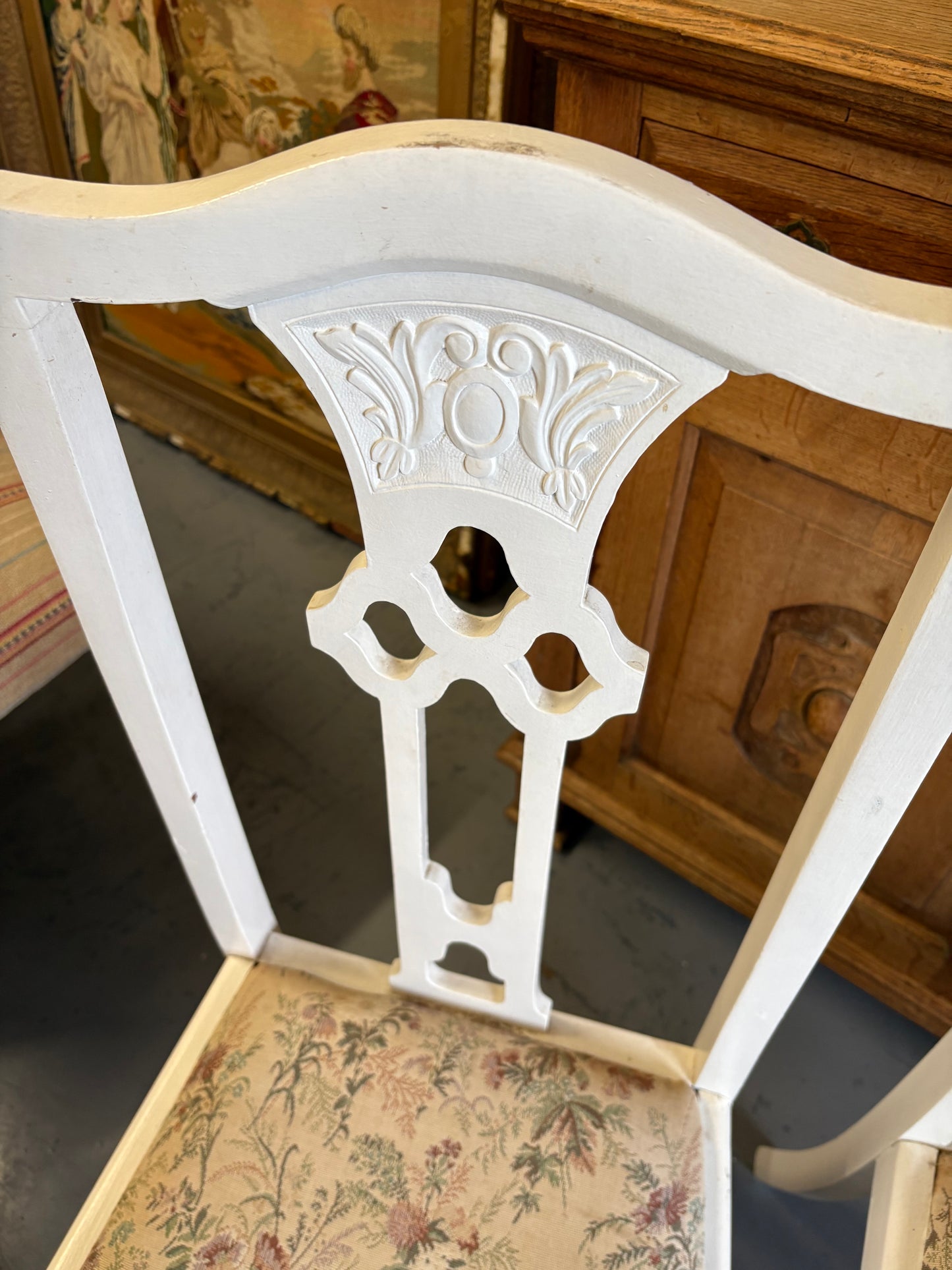Pair of white fabric covered carved Edwardian occasional or bedroom chairs