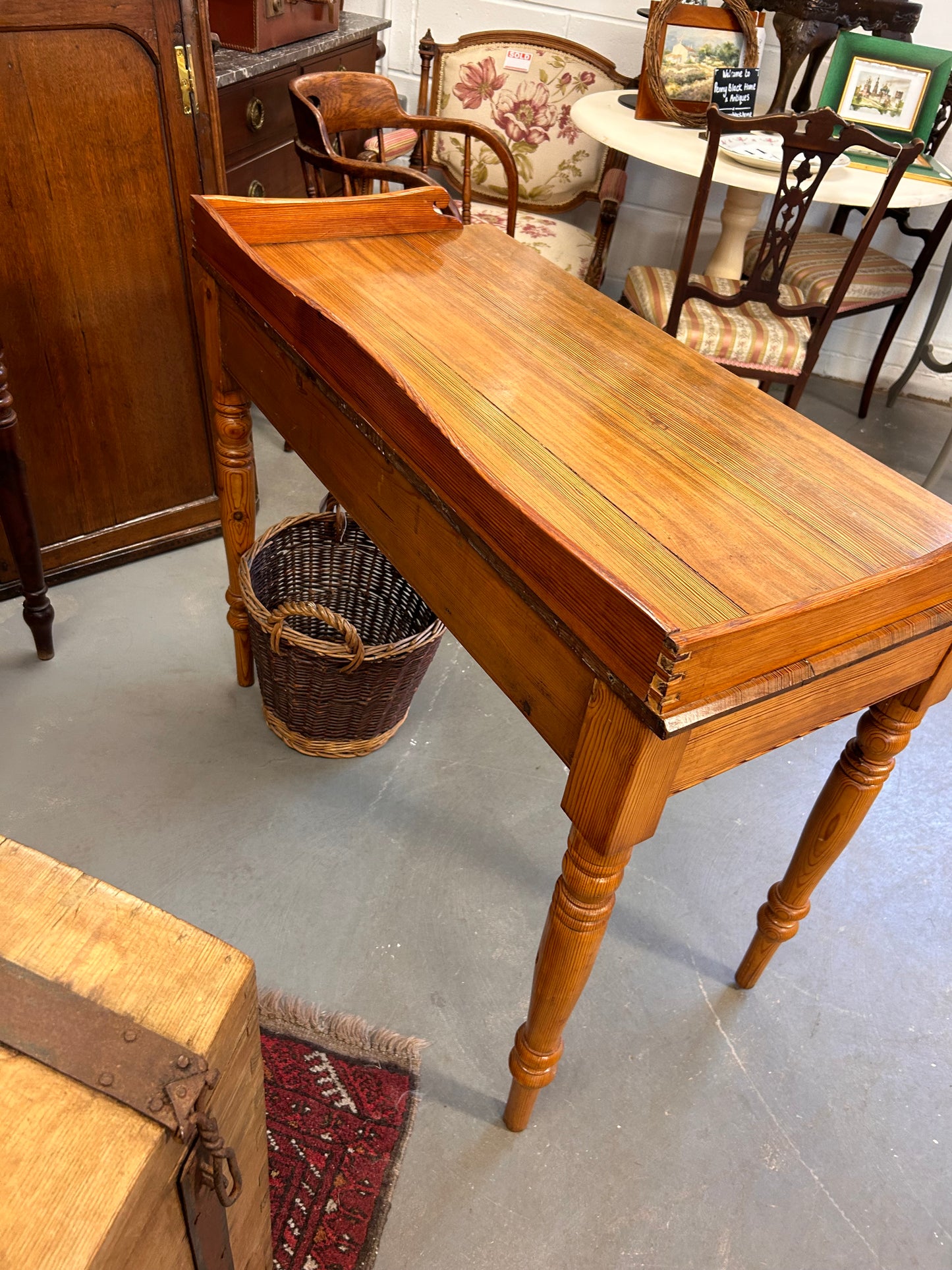 Beautiful Victorian Pitch Pine Washstand raised gallery back