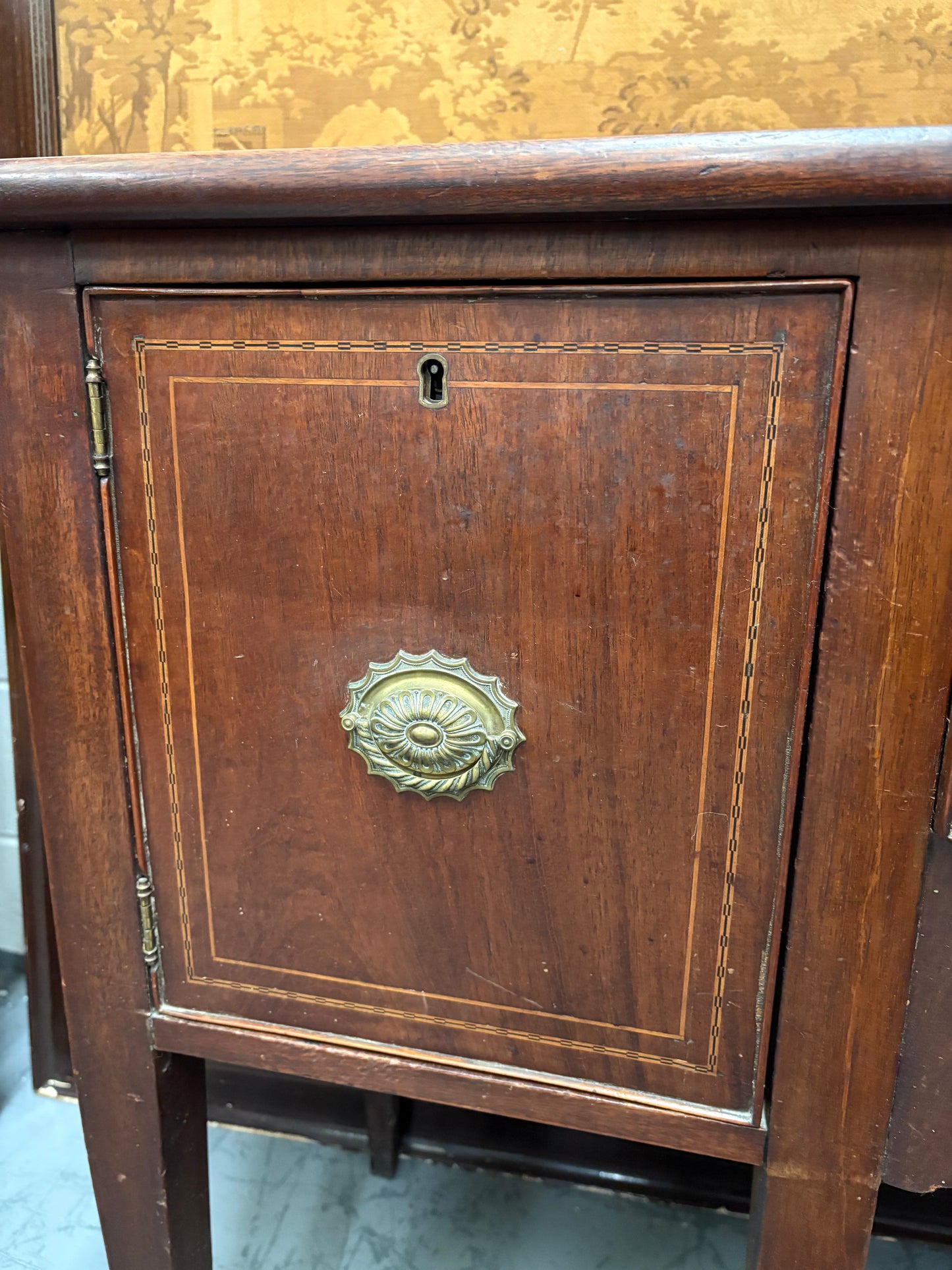 Country House Antique Georgian Mahogany sideboard Console table cupboard