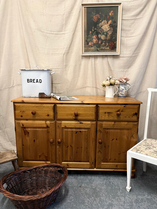 Vintage Solid pine Storage Cabinet Sideboard Country Farmhouse style