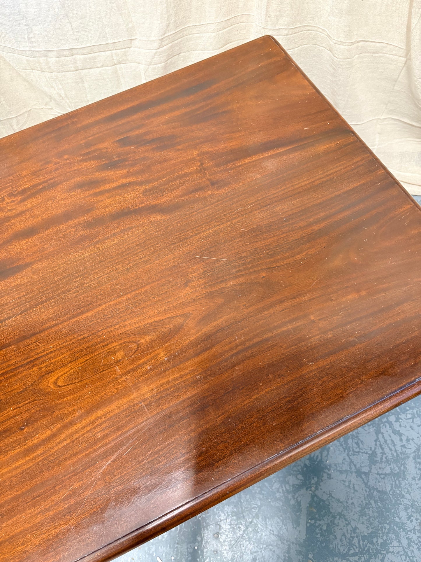 20th century Vintage mahogany coffee table with drawers