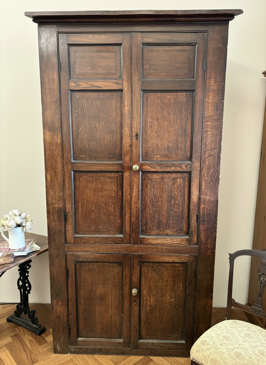 Large Antique Georgian Double Oak Corner unit with key 2.15M