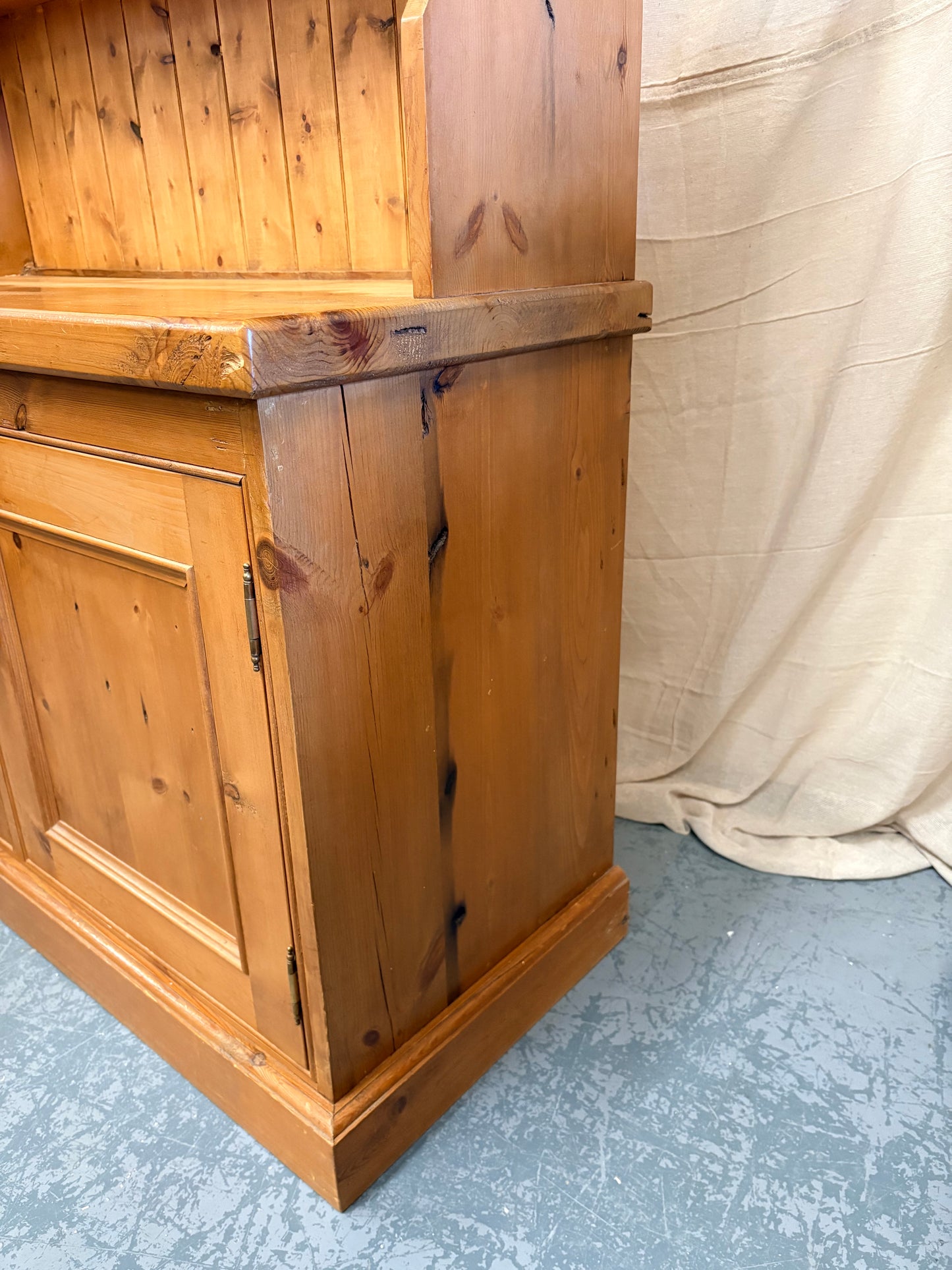 Petite Vintage Pine Country Kitchen Dresser - Display Storage UK Delivery