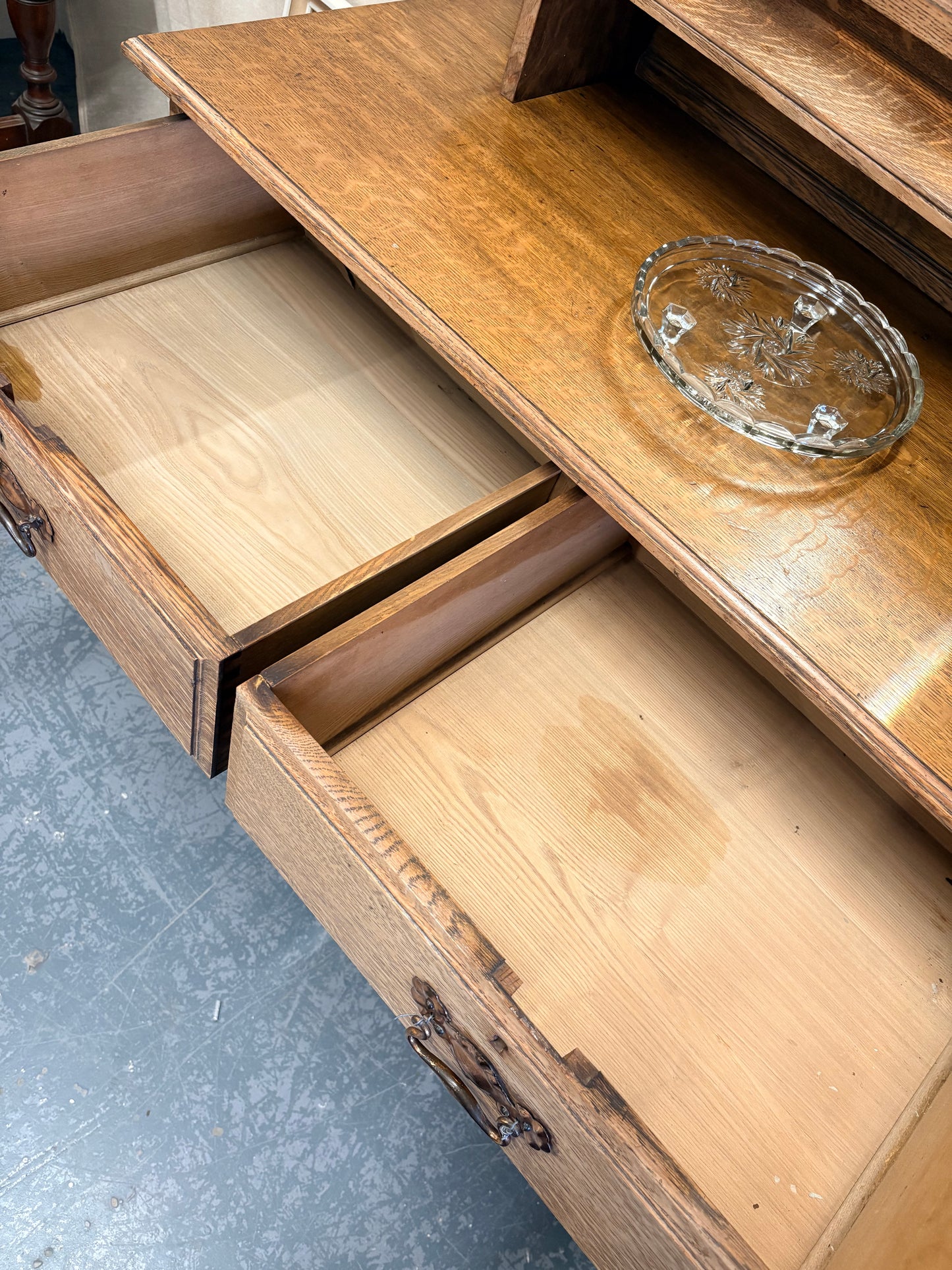 Antique Edwardian Oak Dressing Chest of Drawers with Mirror