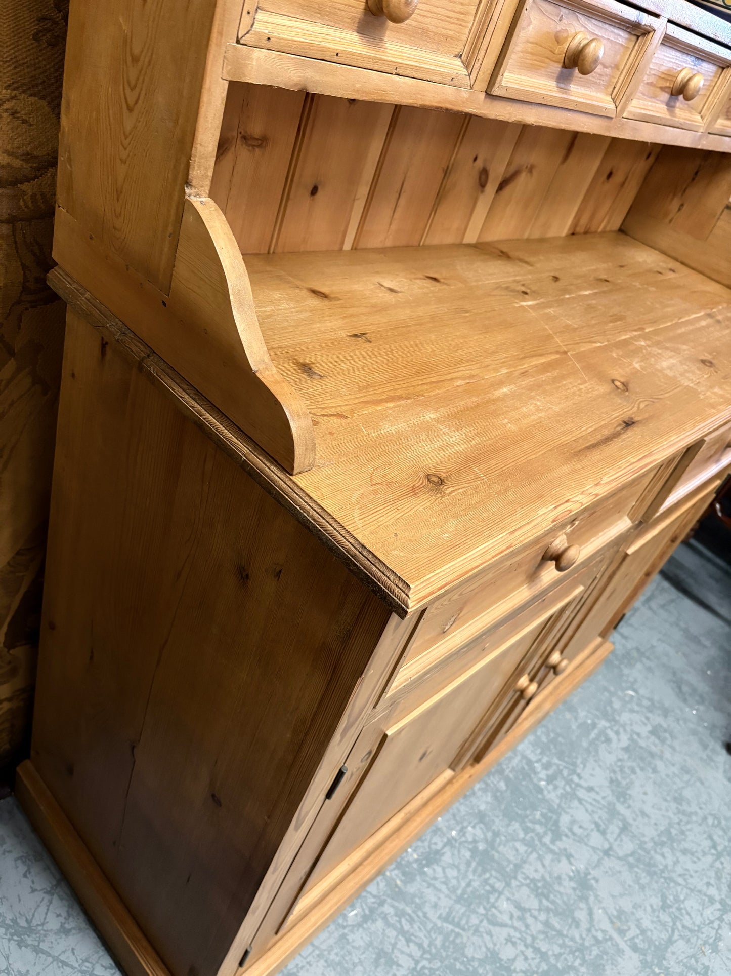 Large Solid Pine Traditional Country Kitchen Dresser Display Storage UK Delivery
