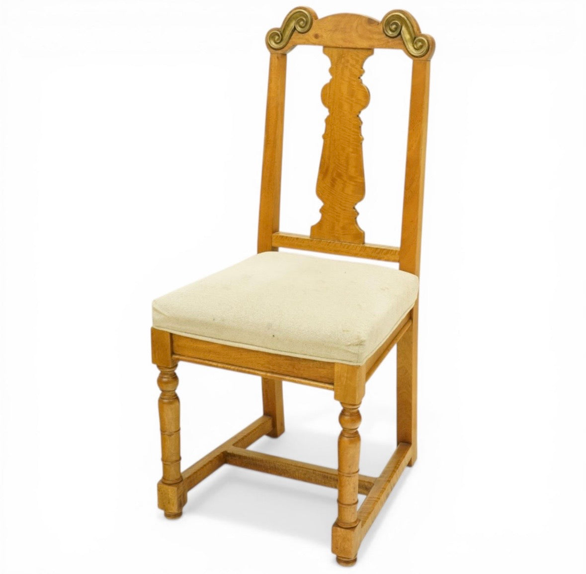 Luxury Quality mango wood dining suite, comprising a refectory dining table and 6 Chairs.
