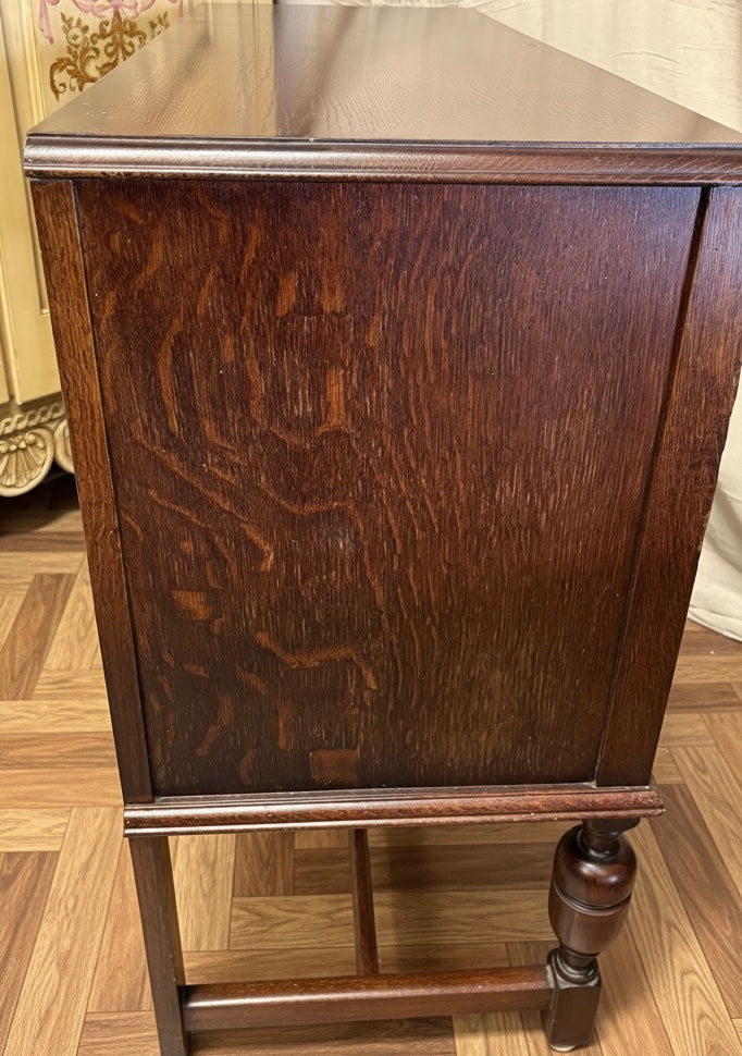 Early 20thC Super Quality Jacobean Revival carved oak sideboard Geometric Design