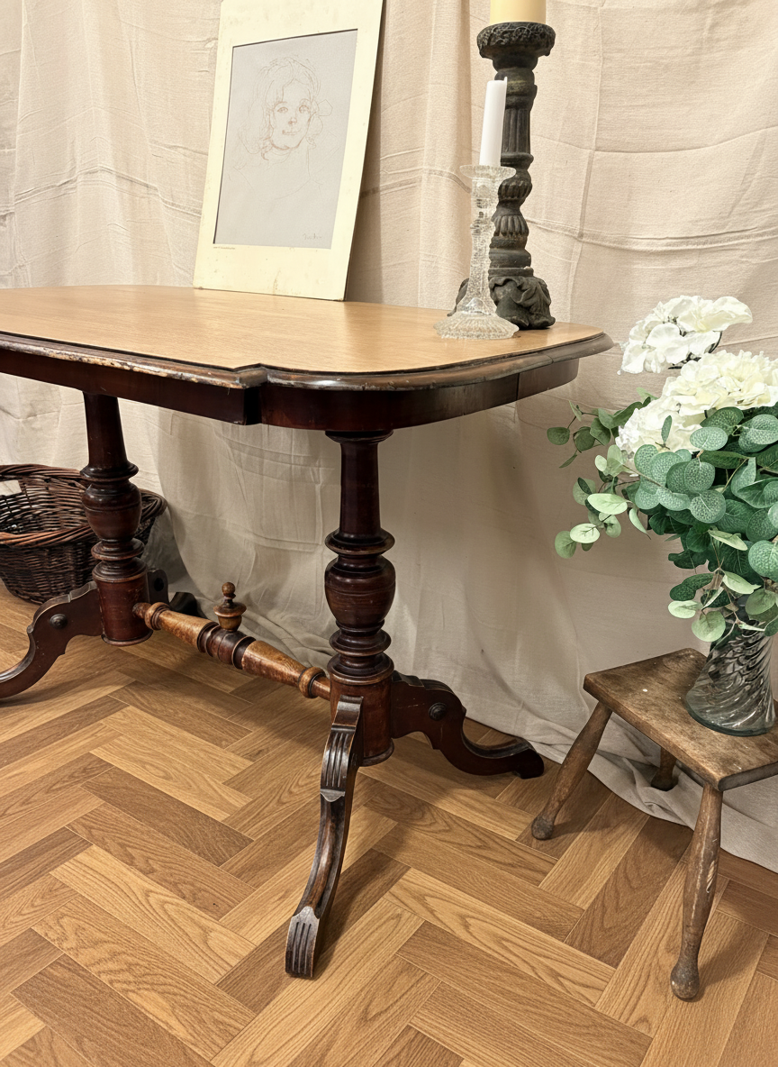Traditional Victorian Mahogany sofa side / console Table / Desk /Dressing Table