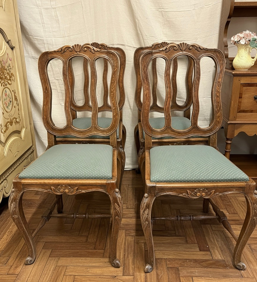 Set of FOUR Early 20th C French Oak Dining Chairs Classic Design